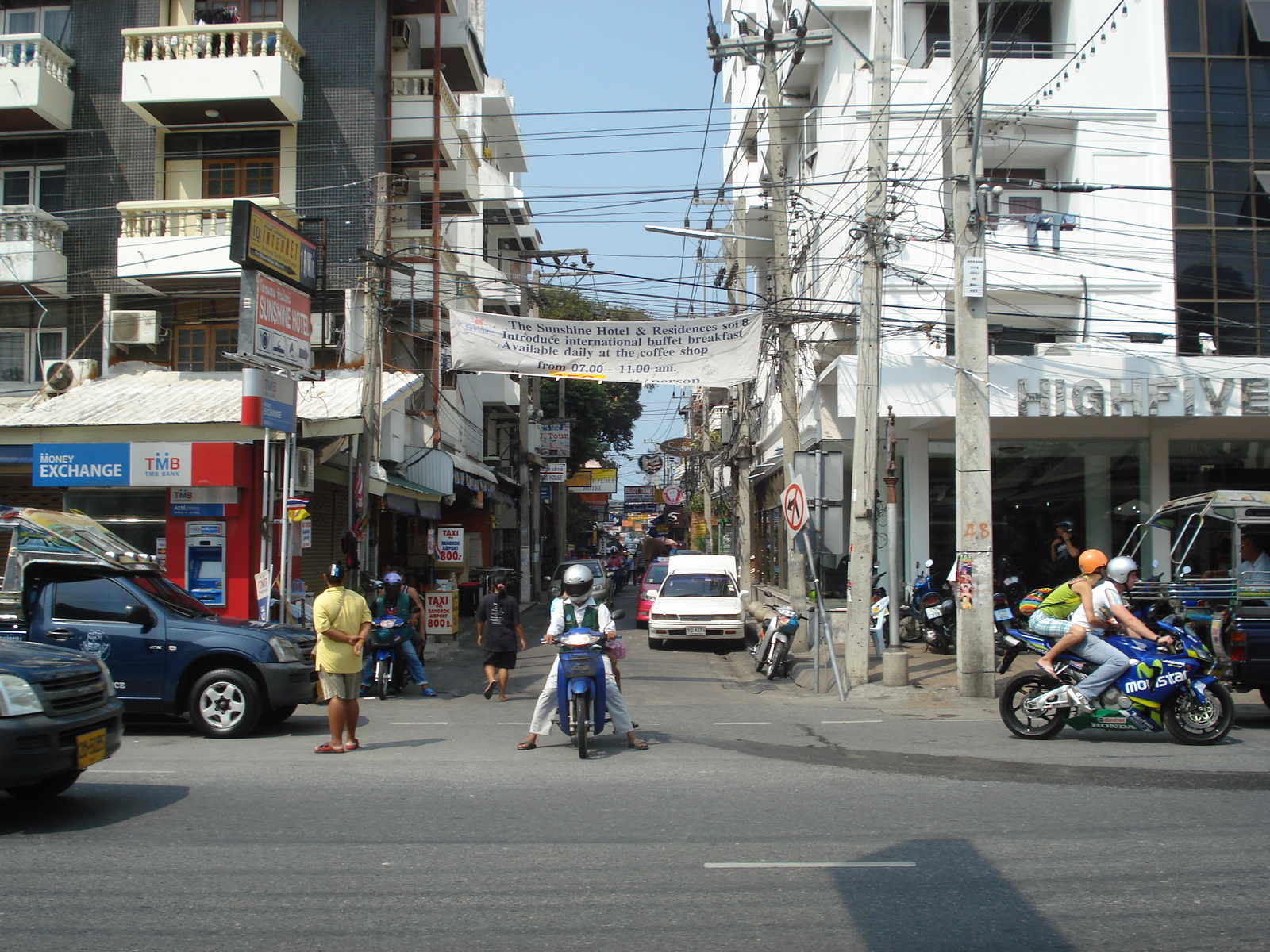 รูปถ่าย ไทย(Thailand) พัทยา(Pattaya) พัทยาสายสอง(Pattaya Saisong) 2008-01 11