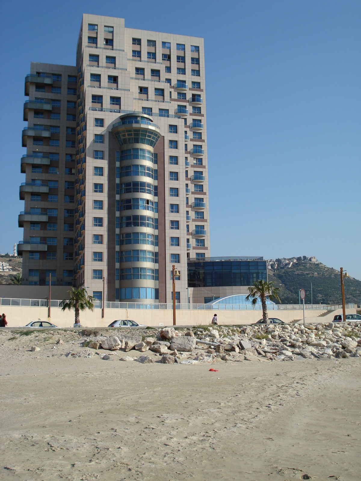 รูปถ่าย อิสราเอล(Israel) ไฮฟา(Haifa) หาดคาร์เมล(Carmel Beach) 2006-12 7