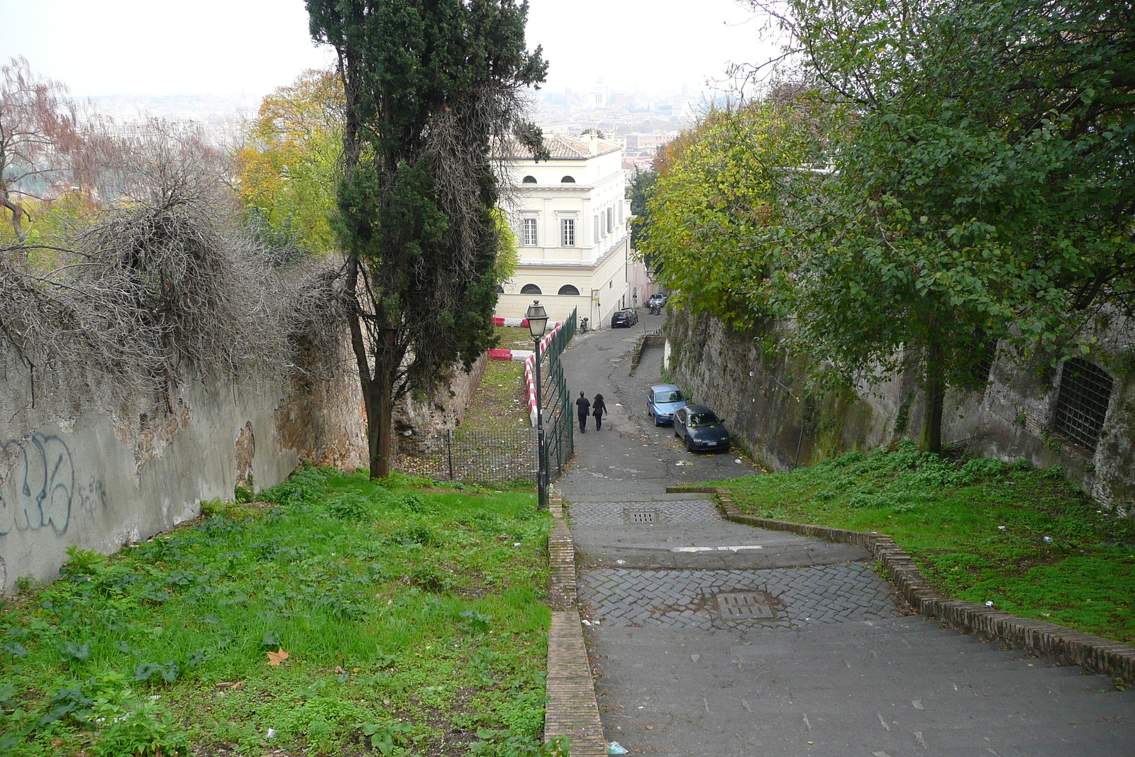 รูปถ่าย อิตาลี(Italy) โรม(Rome) ถนนการีบัลดี(Via Garibaldi) 2007-11 21