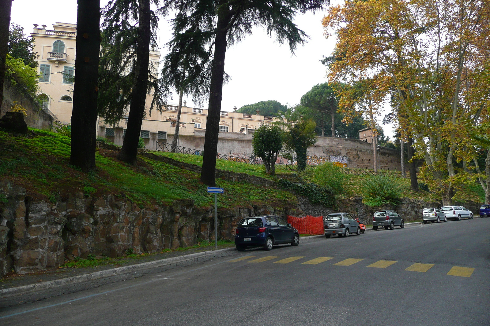 รูปถ่าย อิตาลี(Italy) โรม(Rome) ถนนการีบัลดี(Via Garibaldi) 2007-11 3