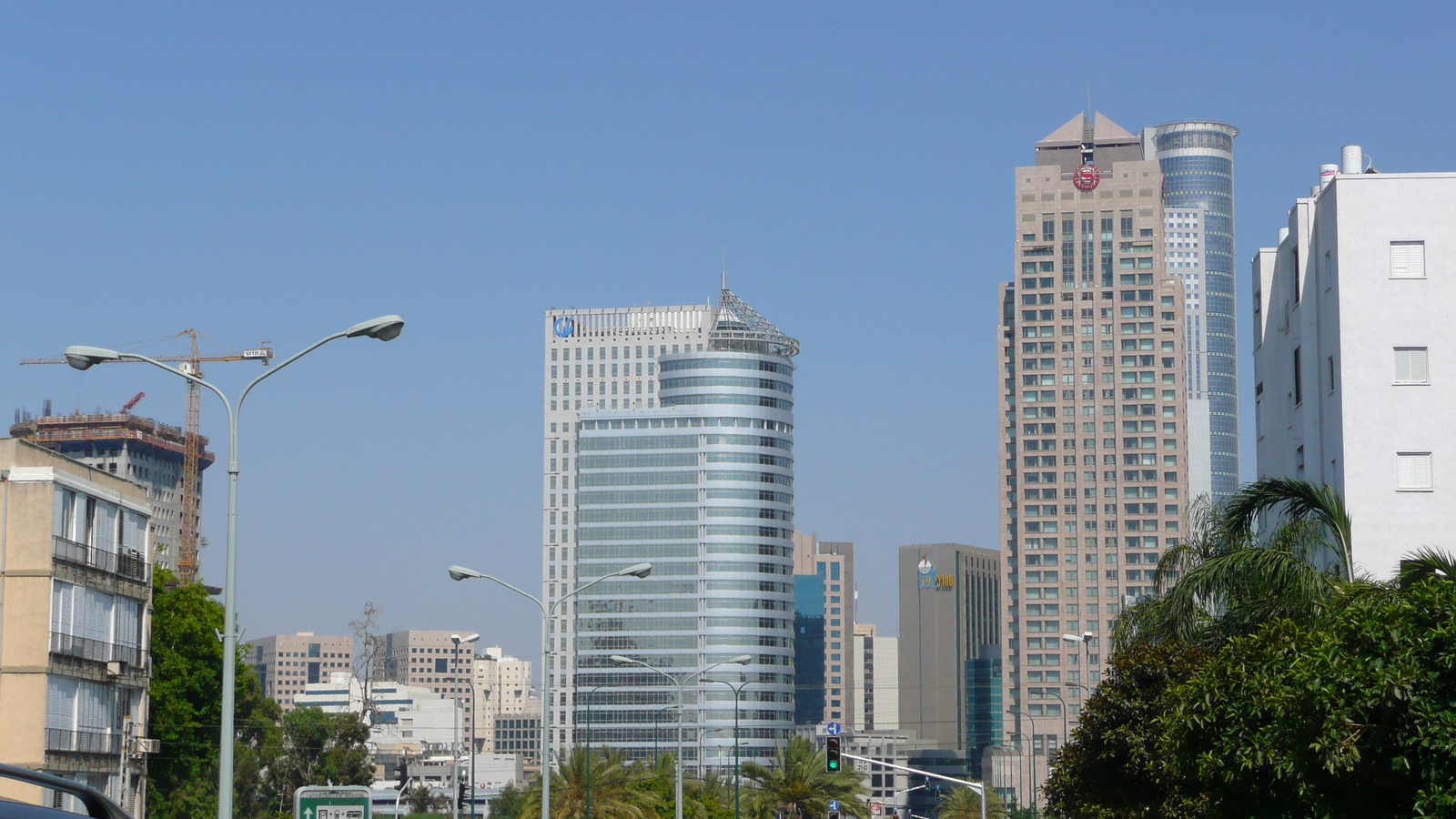รูปถ่าย อิสราเอล(Israel) เทลอาวีฟ(Tel Aviv) ถนนจาบอตินสกี(Jabotinsky Street) 2007-06 23