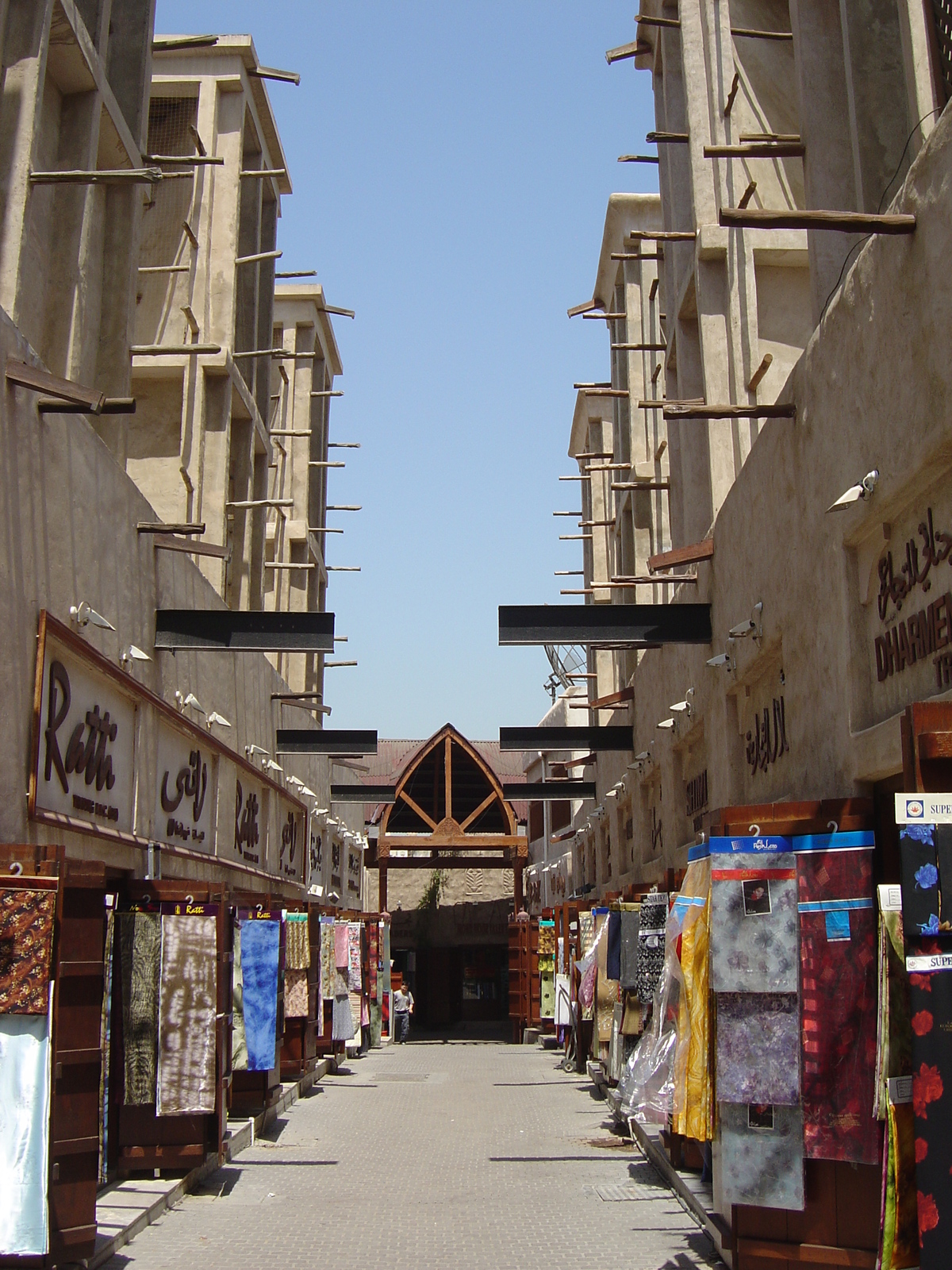 รูปถ่าย สหรัฐอาหรับเอมิเรตส์(United Arab Emirates) ดูไบ(Dubai) 2005-03 133
