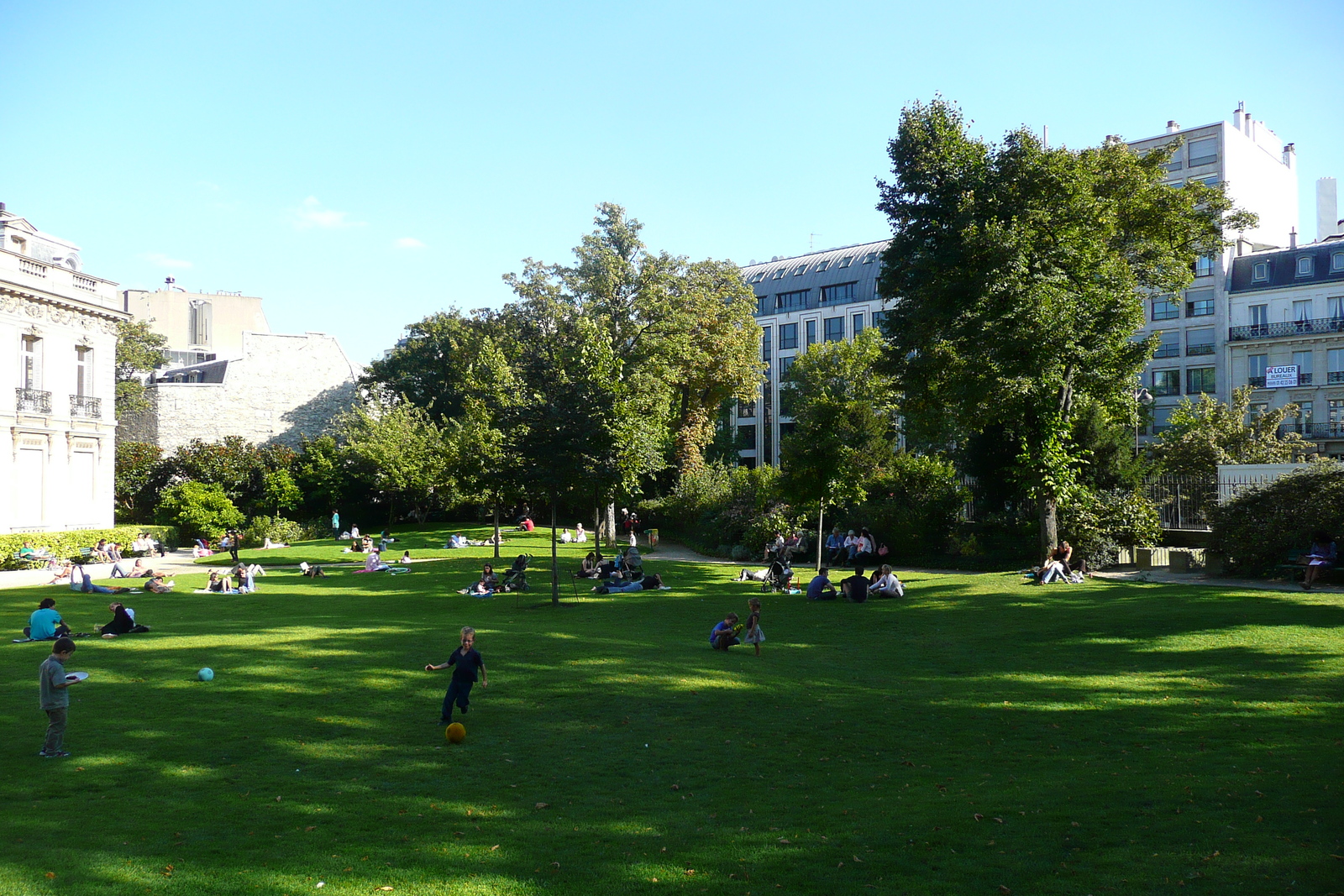 รูปถ่าย ฝรั่งเศส(France) ปารีส(Paris) ถนนฟรีดลันด์(Avenue de Friedland) 2007-09 85