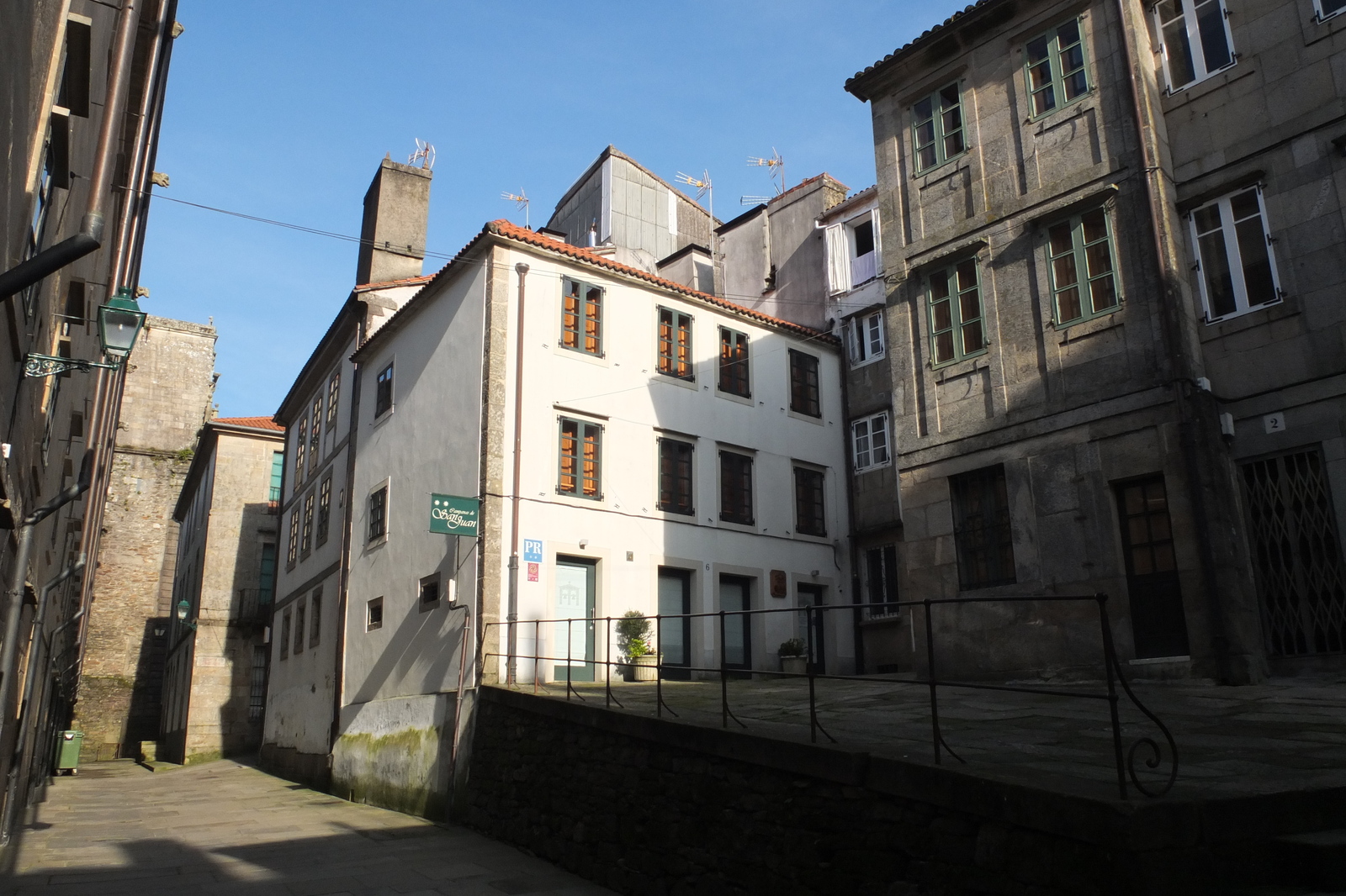 รูปถ่าย สเปน(Spain) ซานเตียโกเดกอมโปสเตลา(Santiago de Compostela) 2013-01 236