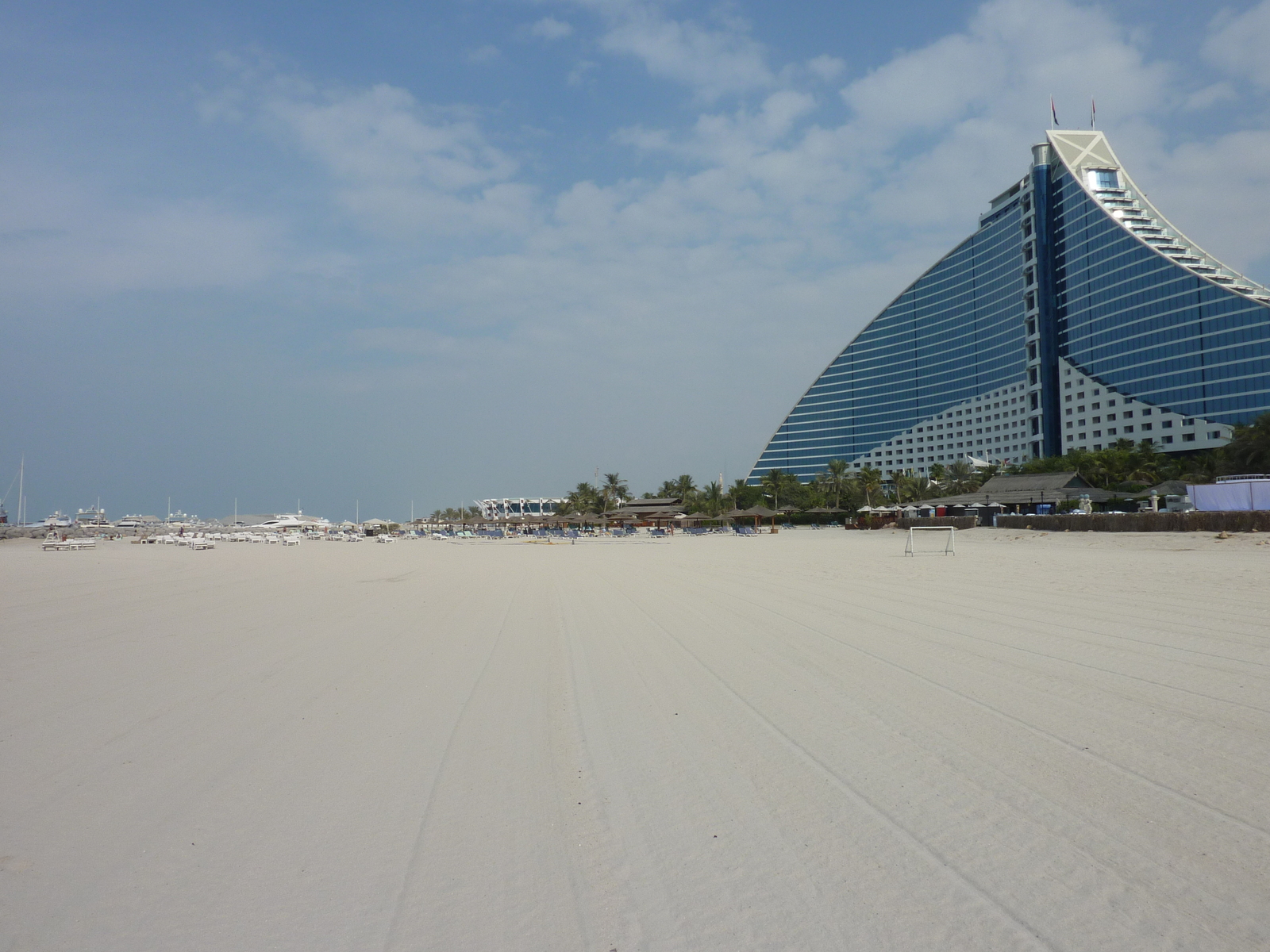 รูปถ่าย สหรัฐอาหรับเอมิเรตส์(United Arab Emirates) ดูไบ(Dubai) โรงแรมจูไมราห์บีช(Jumeirah Beach Hotel) 2009-12 35