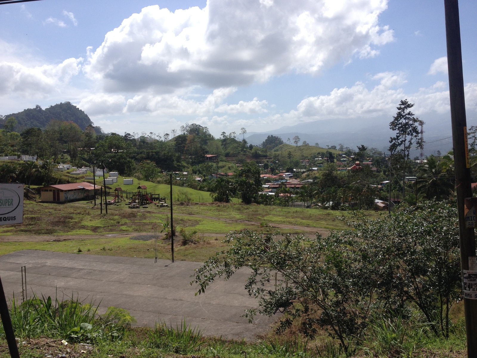 รูปถ่าย คอสตาริกา(Costa Rica) ตูร์รีอัลบา(Turrialba) 2015-03 9