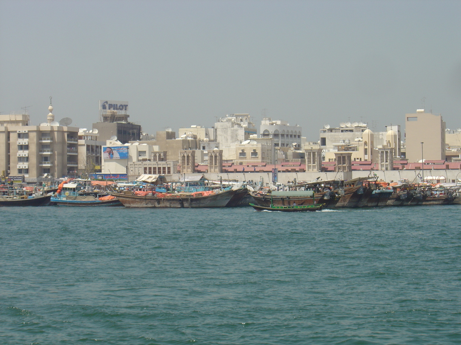 รูปถ่าย สหรัฐอาหรับเอมิเรตส์(United Arab Emirates) ดูไบ(Dubai) 2005-03 129