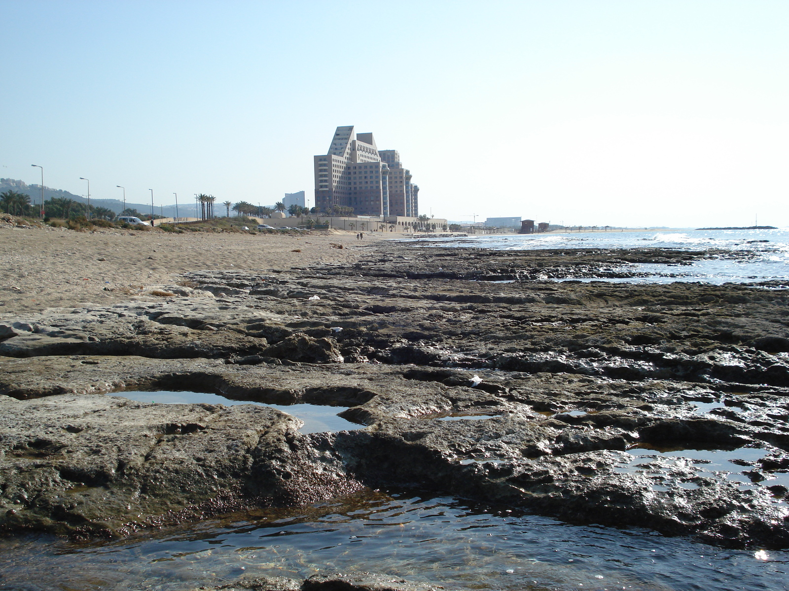 รูปถ่าย อิสราเอล(Israel) ไฮฟา(Haifa) หาดคาร์เมล(Carmel Beach) 2006-12 23