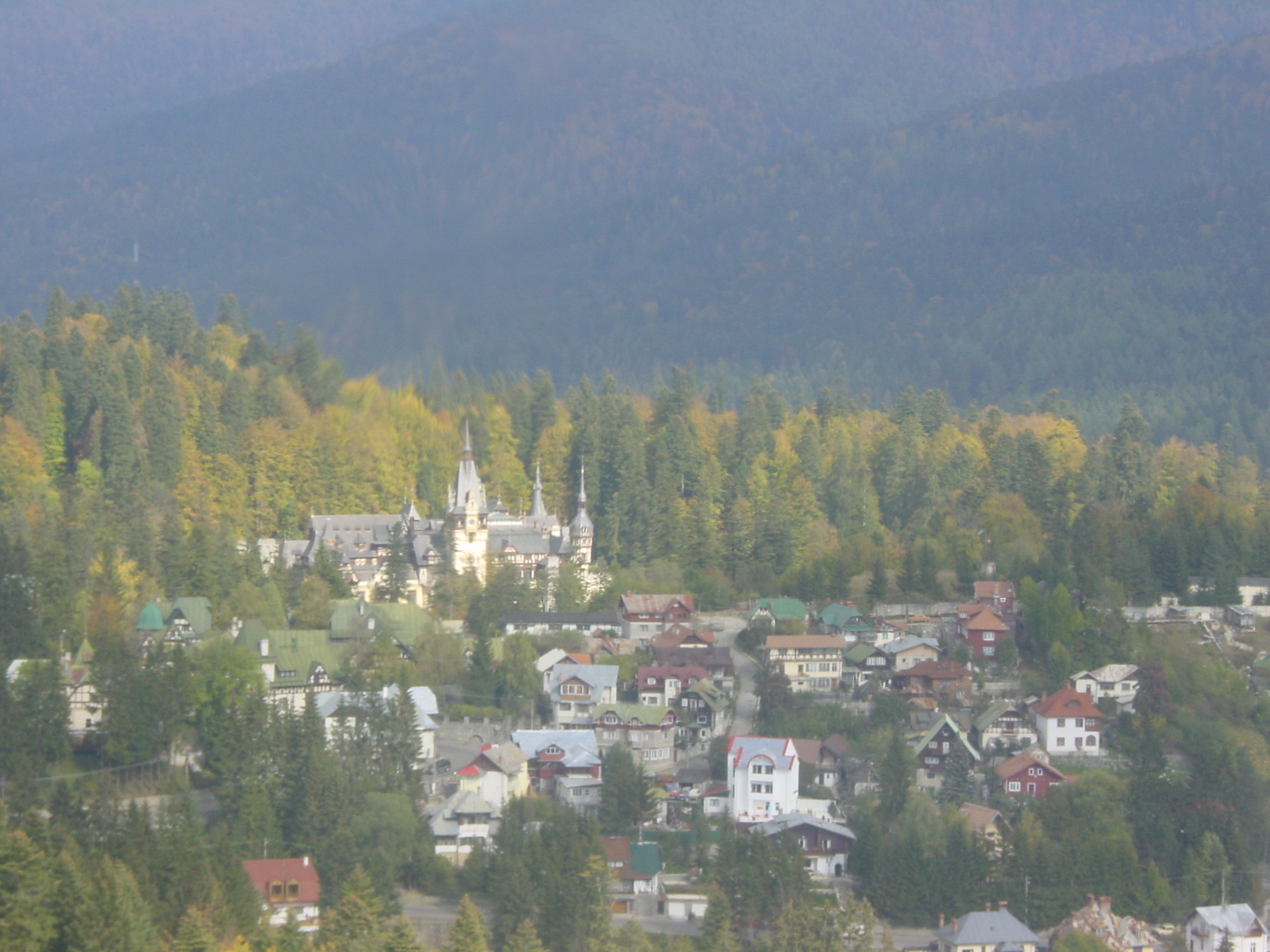 รูปถ่าย โรมาเนีย(Romania) สินายา(Sinaia) 2003-10 78