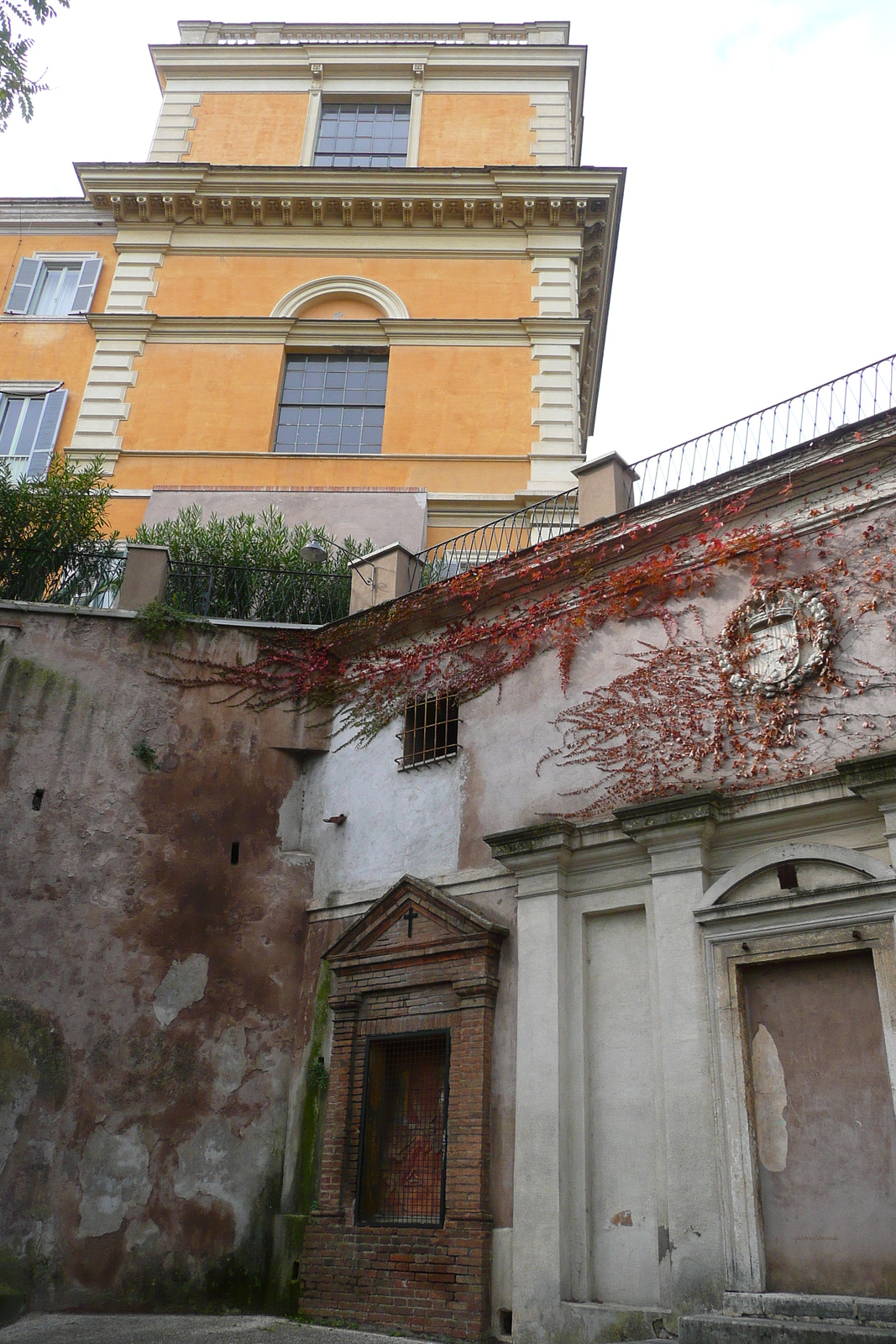 รูปถ่าย อิตาลี(Italy) โรม(Rome) ถนนการีบัลดี(Via Garibaldi) 2007-11 30