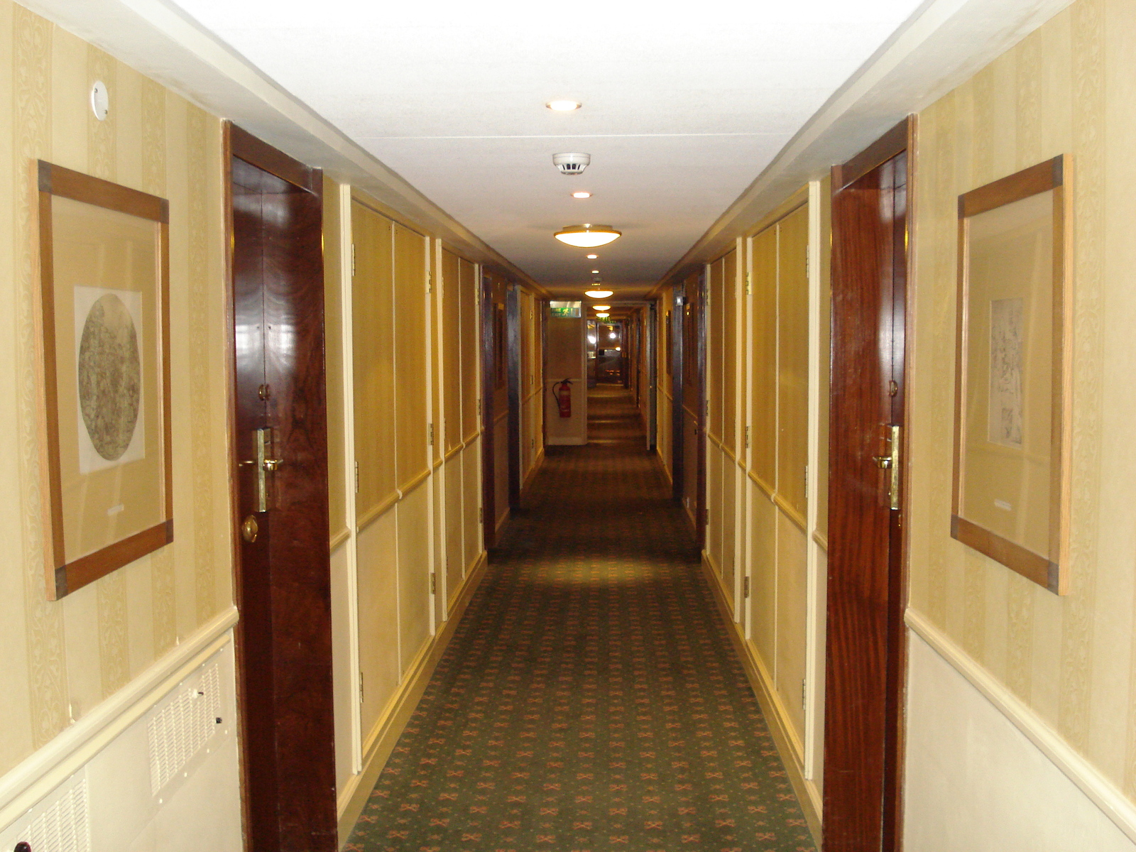 รูปถ่าย อังกฤษ(United Kingdom) วินเชสเตอร์(Winchester) โรงแรม(Wessex Hotel) 2007-01 0