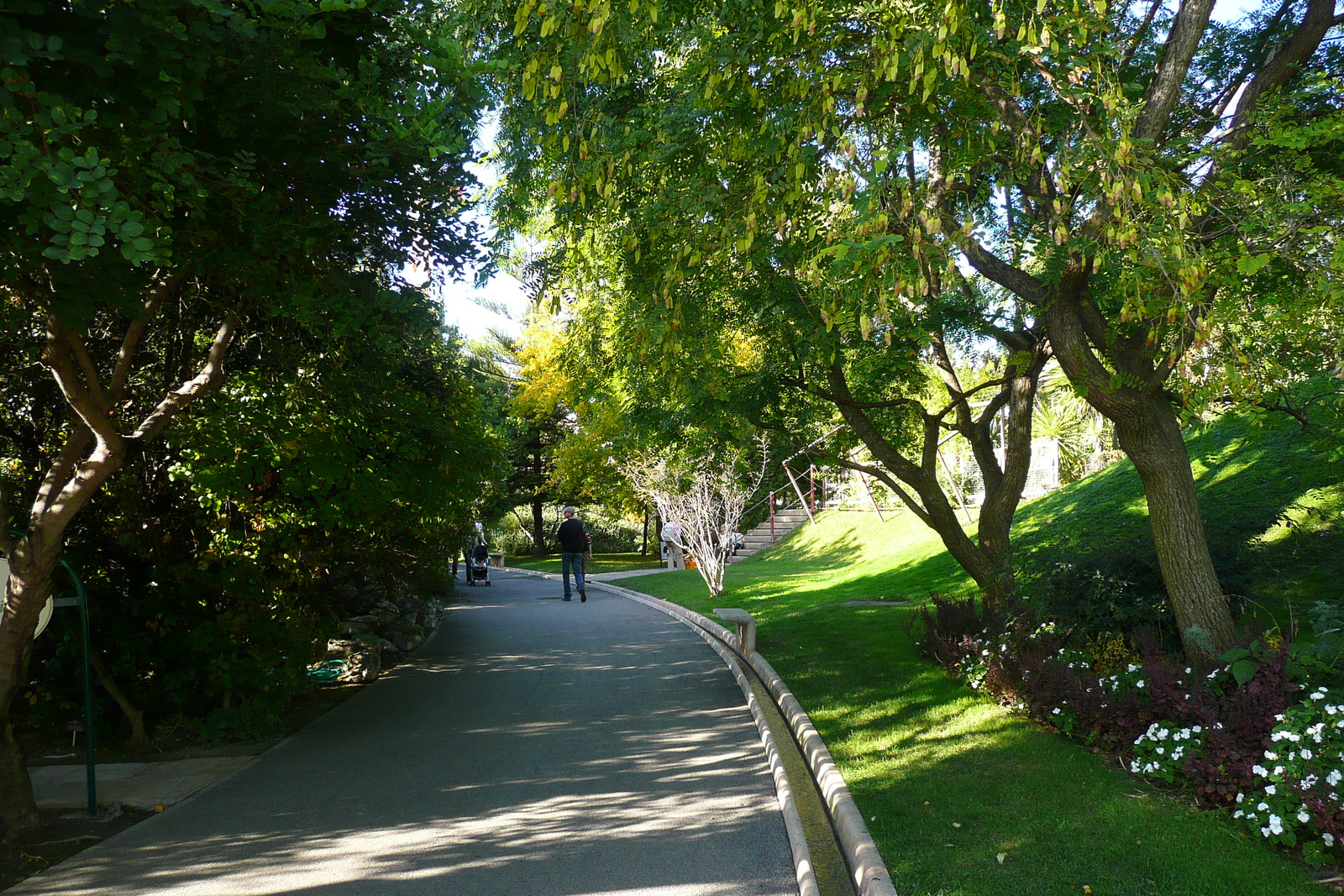 รูปถ่าย ฝรั่งเศส(France) นีส(Nice) สวนฟีนิกซ์(Phoenix Parc) 2007-10 57