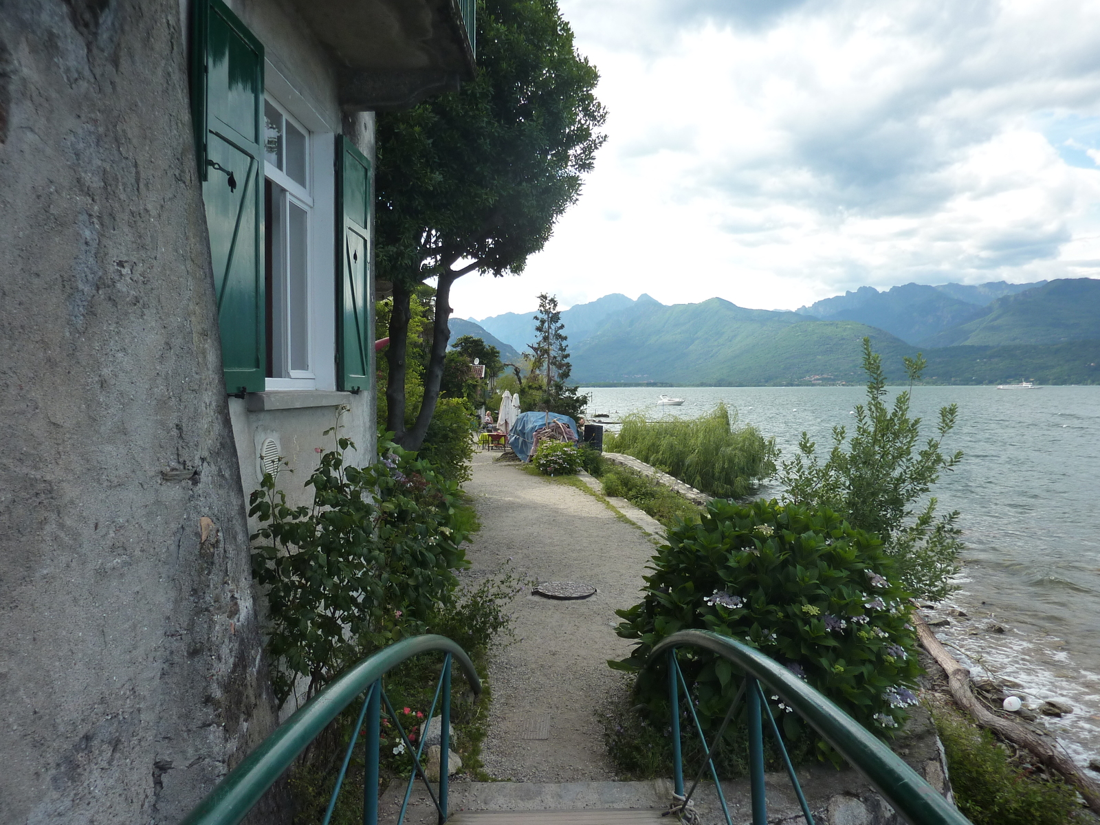 รูปถ่าย อิตาลี(Italy) เกาะอีโซลาเปสกาโตรี(Isola Pescatori) 2009-06 47