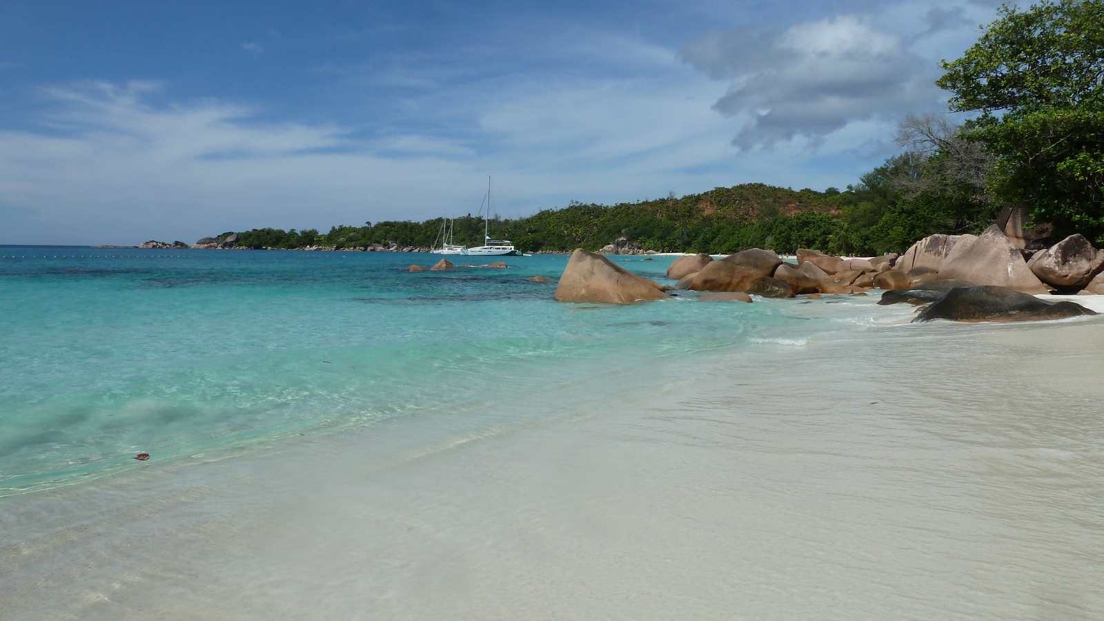 รูปถ่าย เซเชลส์(Seychelles) อ่าวอ็องส์ลาซิโอ(Anse Lazio) 2011-10 0