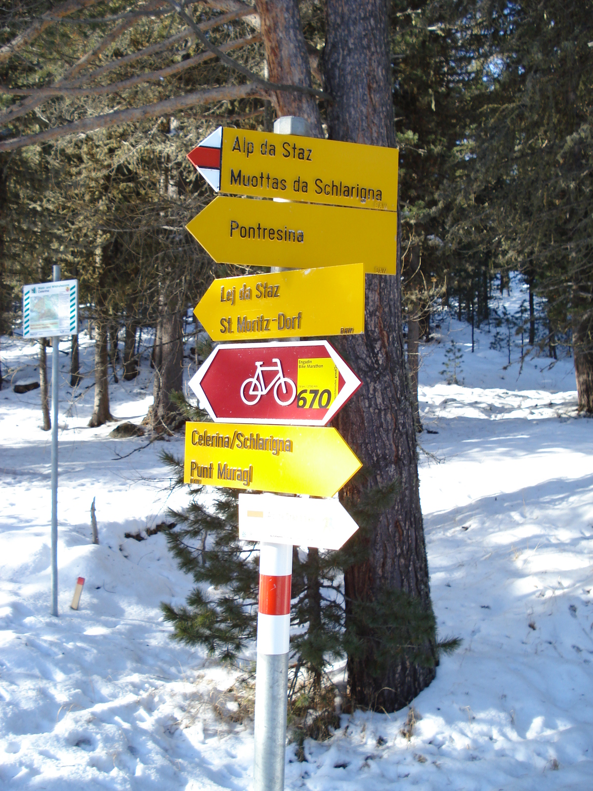 รูปถ่าย สวิสเซอร์แลนด์(Switzerland) เซนต์มอริตซ์ ชลาริญญา(St Moritz Schlarigna) 2007-01 92