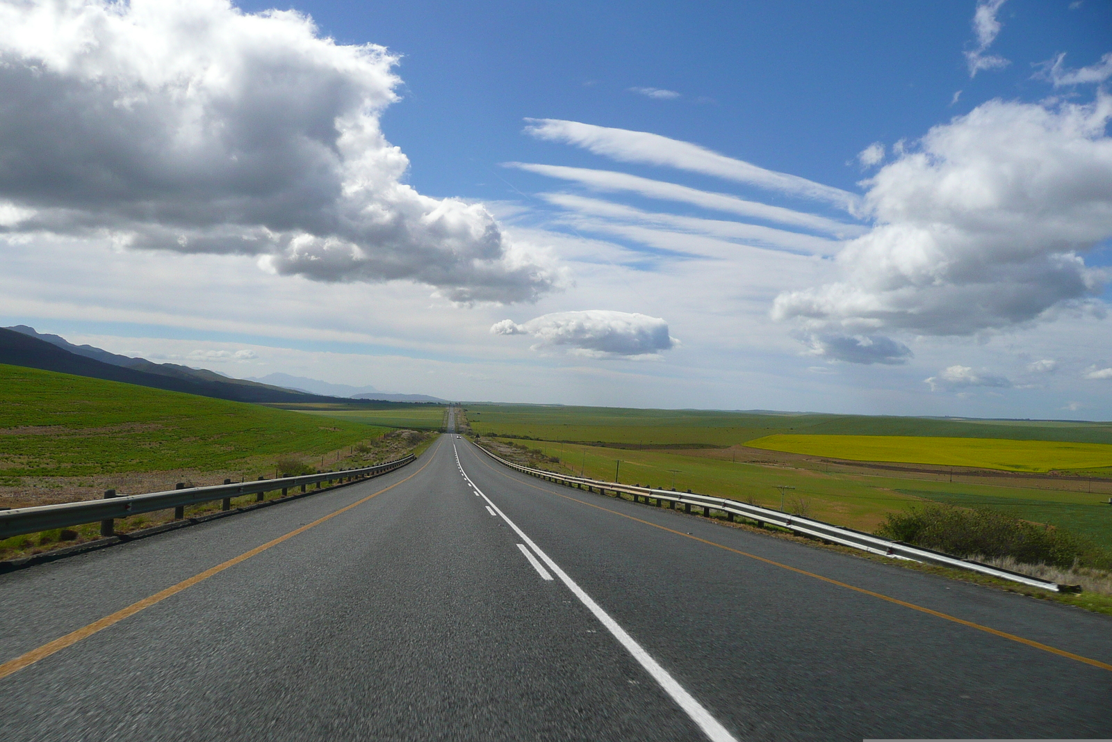 รูปถ่าย แอฟริกาใต้(South Africa) ถนนจากเฮอร์มานัสไปไนส์นา(Harmanus to Knysna road) 2008-09 45