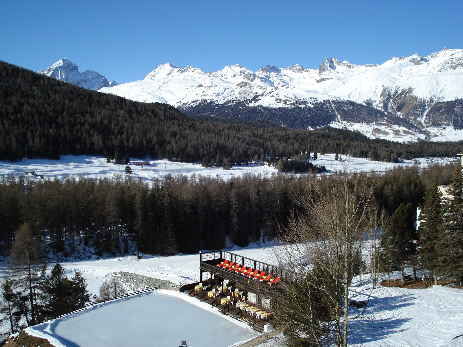 รูปถ่าย สวิสเซอร์แลนด์(Switzerland) ปองเทรซีน่า(Pontresina) โรงแรมแกรนด์โครเนนโฮฟ(Grand Hotel Kronenhof) 2007-01 36