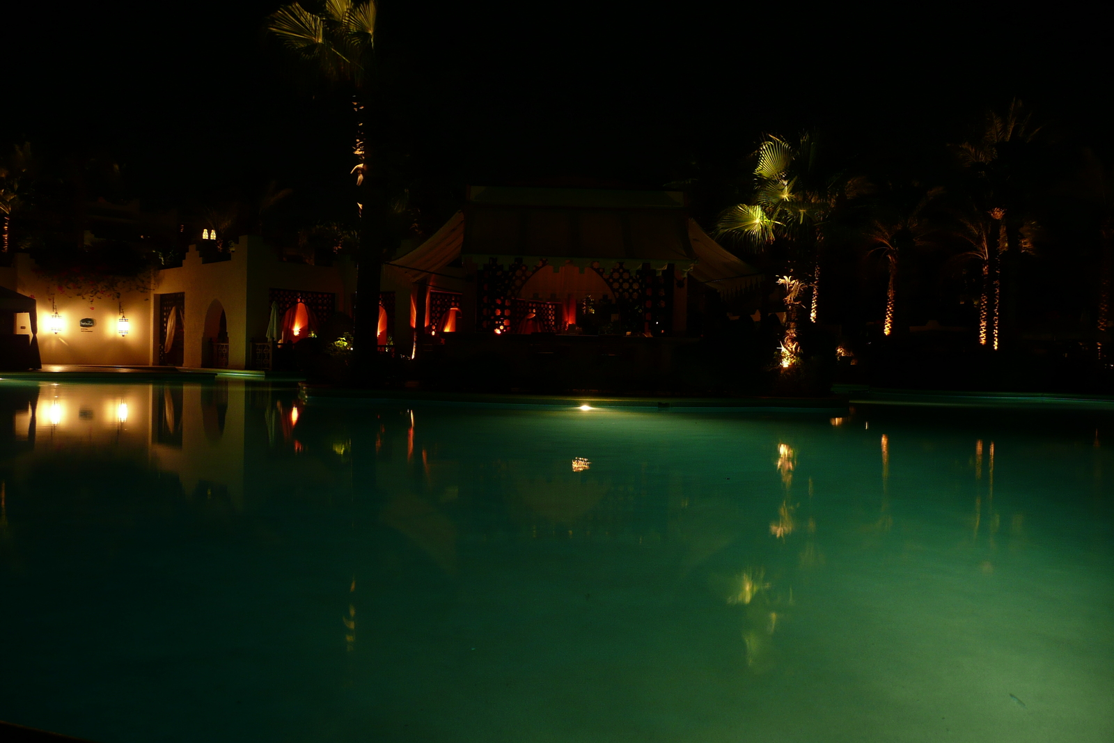 รูปถ่าย อียิปต์(Egypt) ชาร์มเอลชีค(Sharm el Sheikh) โรงแรมโฟร์ซีซันส์(Four Seasons Hotel) สระว่ายน้ำอัลวาฮา โฟร์ซีซันส์(Four Seasons Al Waha Pool) 2008-06 35