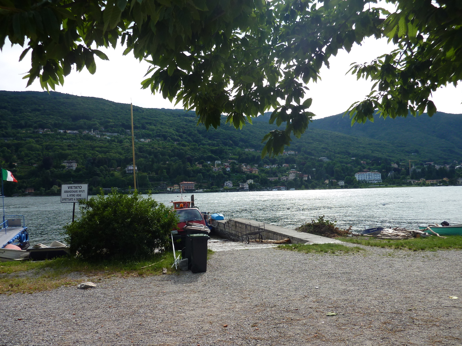 รูปถ่าย อิตาลี(Italy) เกาะอีโซลาเปสกาโตรี(Isola Pescatori) 2009-06 58