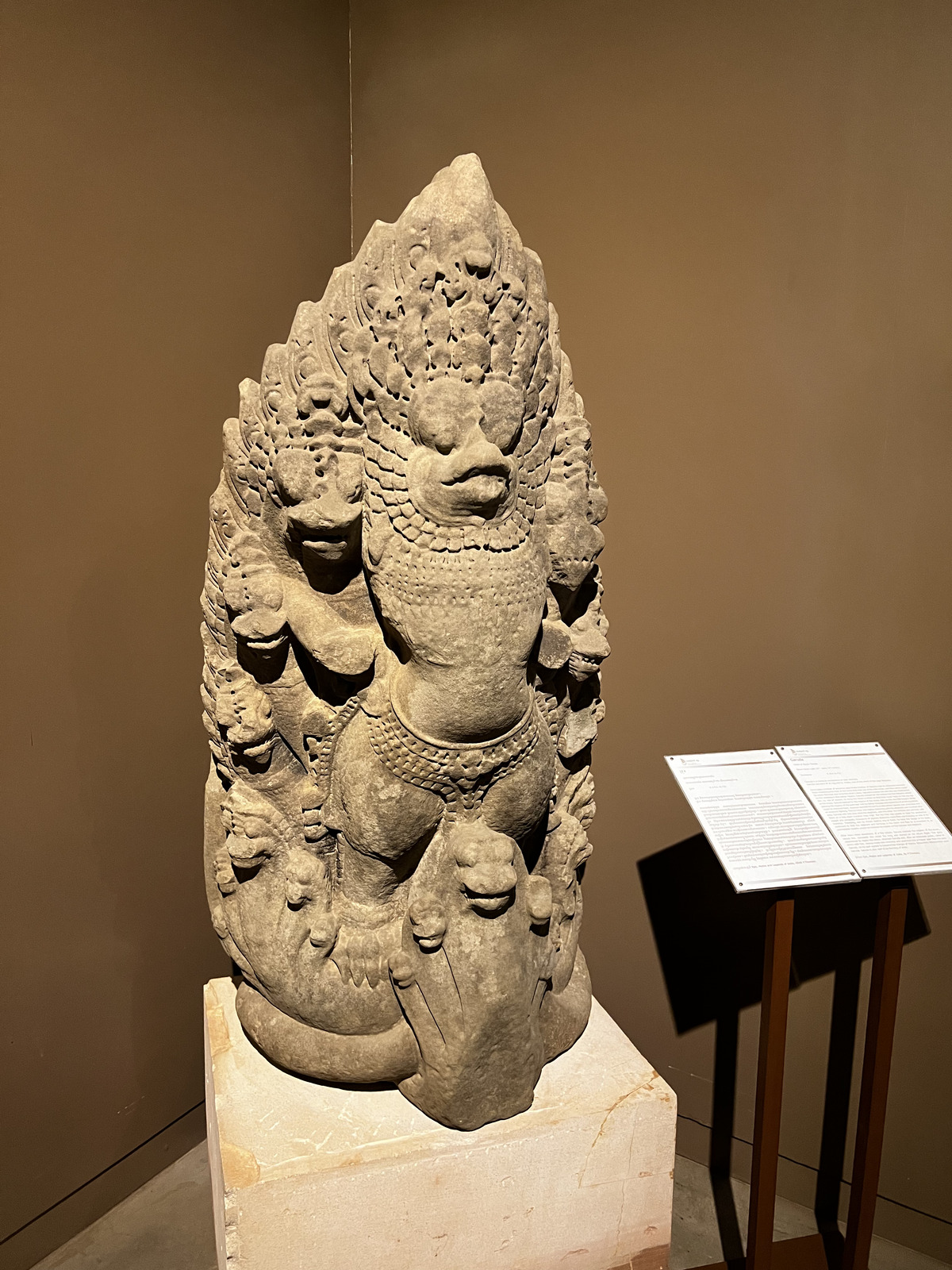 รูปถ่าย กัมพูชา(Cambodia) เสียมราฐ(Siem Reap) พิพิธภัณฑ์แห่งชาติอังกอร์(Angkor National Museum) 2023-01 13