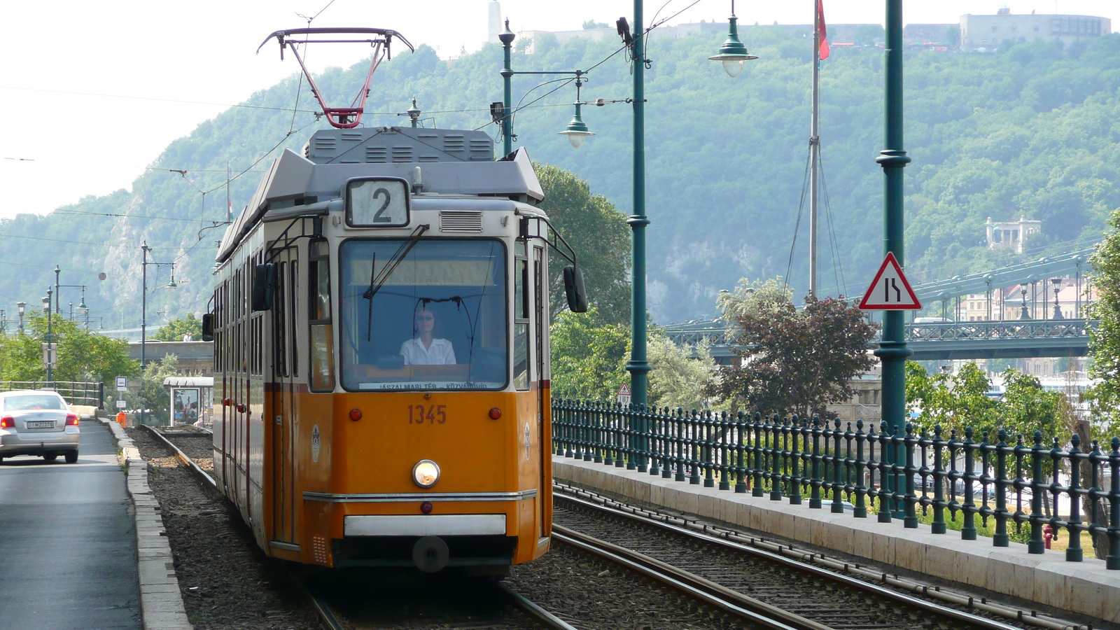 รูปถ่าย ฮังการี(Hungary) บูดาเปสต์(Budapest) ใจกลางบูดาเปสต์(Central Budapest) 2007-06 177