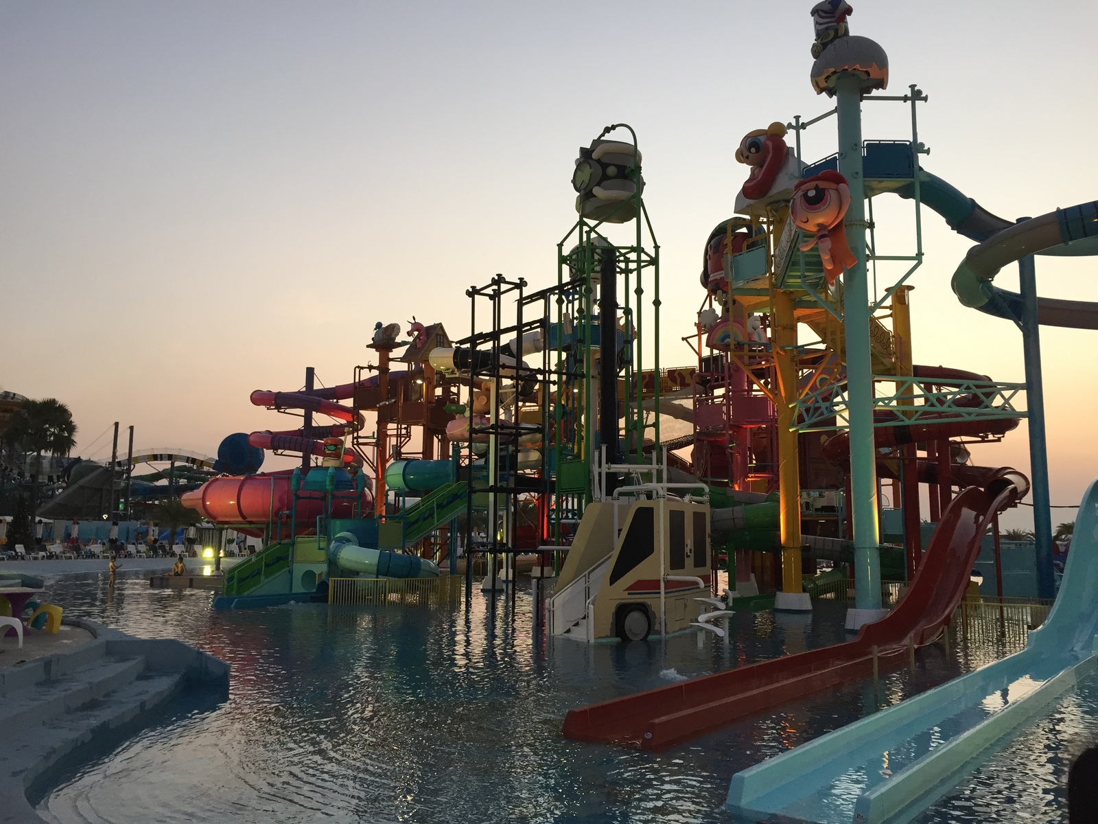 รูปถ่าย ไทย(Thailand) พัทยา(Pattaya) สวนน้ำการ์ตูนเน็ตเวิร์กอเมซอน(Cartoon Network Amazone Water Park) 2014-12 89