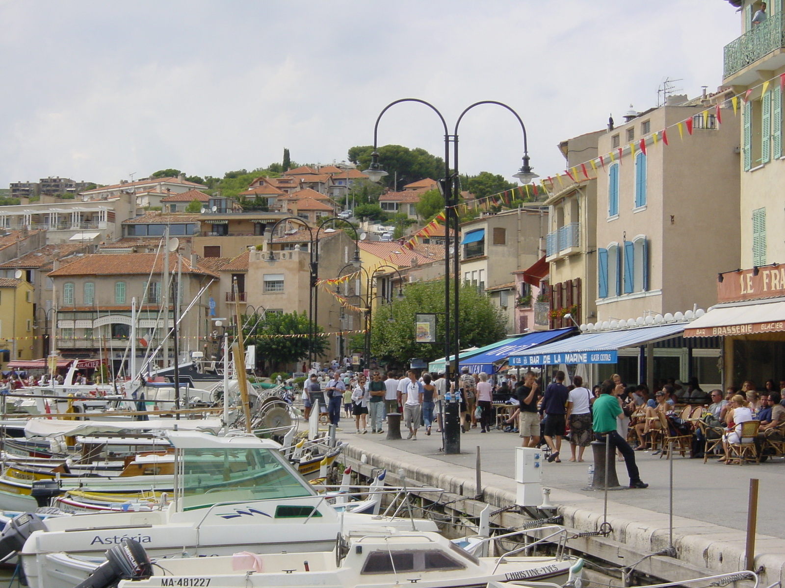 รูปถ่าย ฝรั่งเศส(France) กาซี(Cassis) 2002-08 12