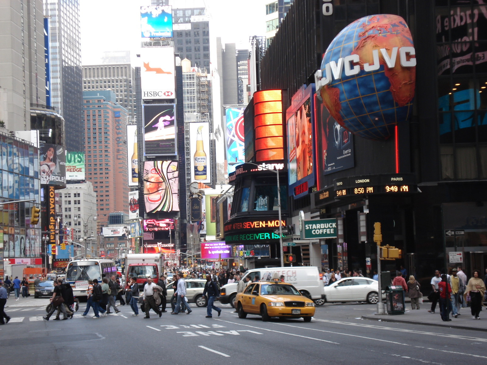 รูปถ่าย สหรัฐอเมริกา(United States) นิวยอร์ก(New York) ไทม์สแควร์(Times Square) 2006-03 9