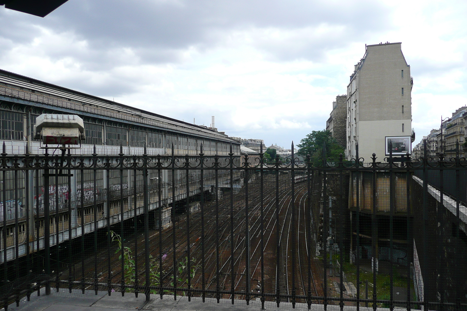รูปถ่าย ฝรั่งเศส(France) ปารีส(Paris) ถนนโรม(Rue de Rome) 2007-06 109