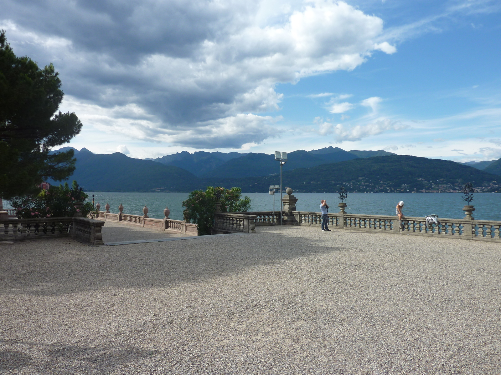 รูปถ่าย อิตาลี(Italy) เกาะอีโซลาเบลลา(Isola Bella) 2009-06 19