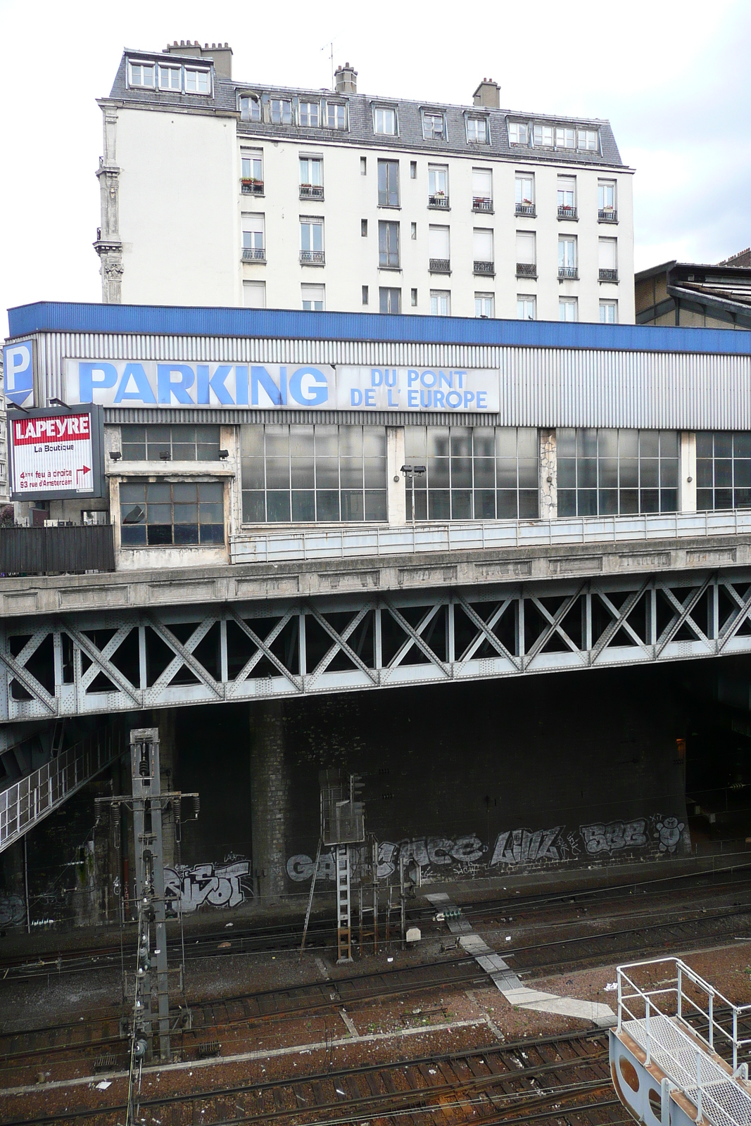 รูปถ่าย ฝรั่งเศส(France) ปารีส(Paris) ถนนโรม(Rue de Rome) 2007-06 101