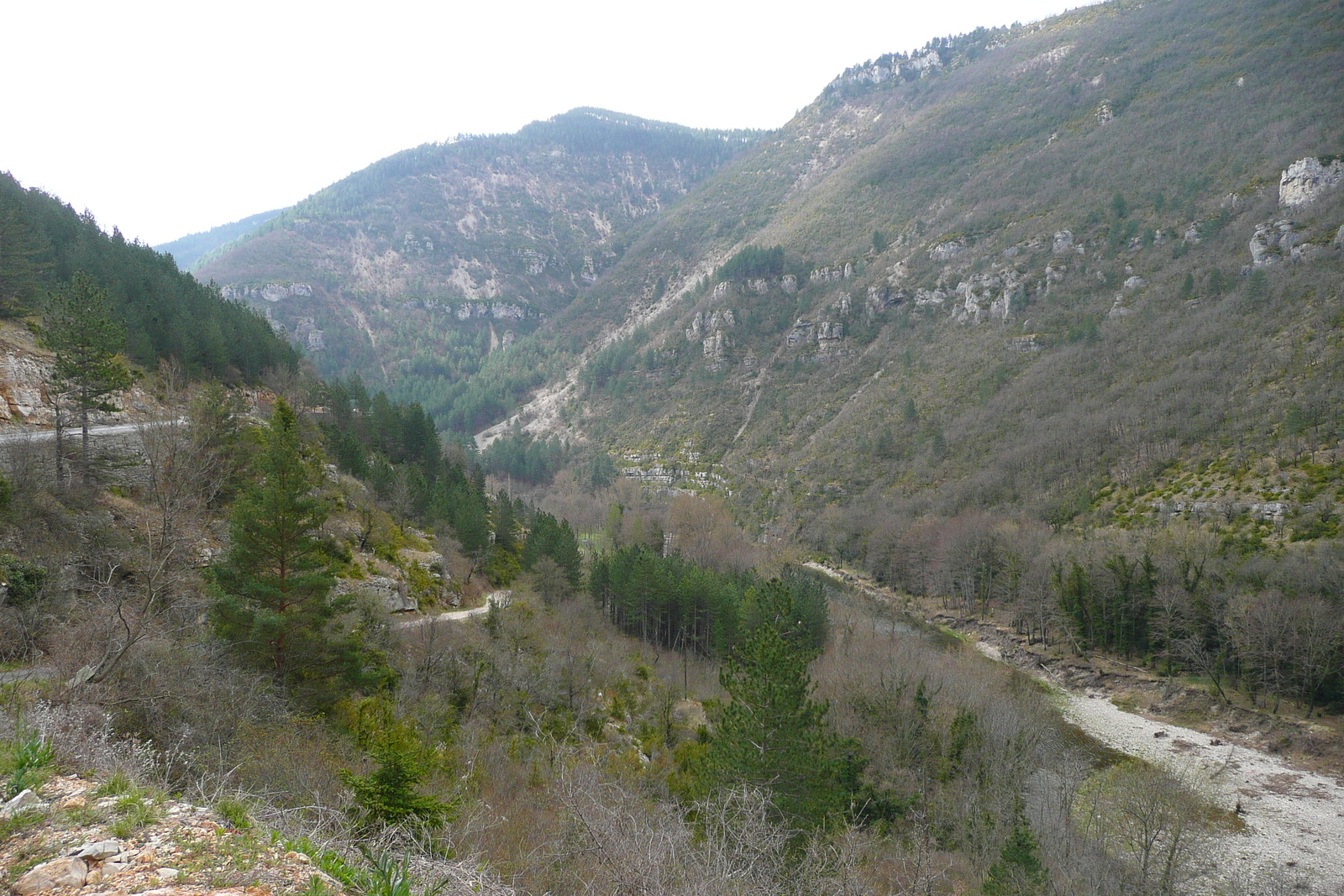 รูปถ่าย ฝรั่งเศส(France) แม่น้ำตาร์น(Tarn river) 2008-04 26
