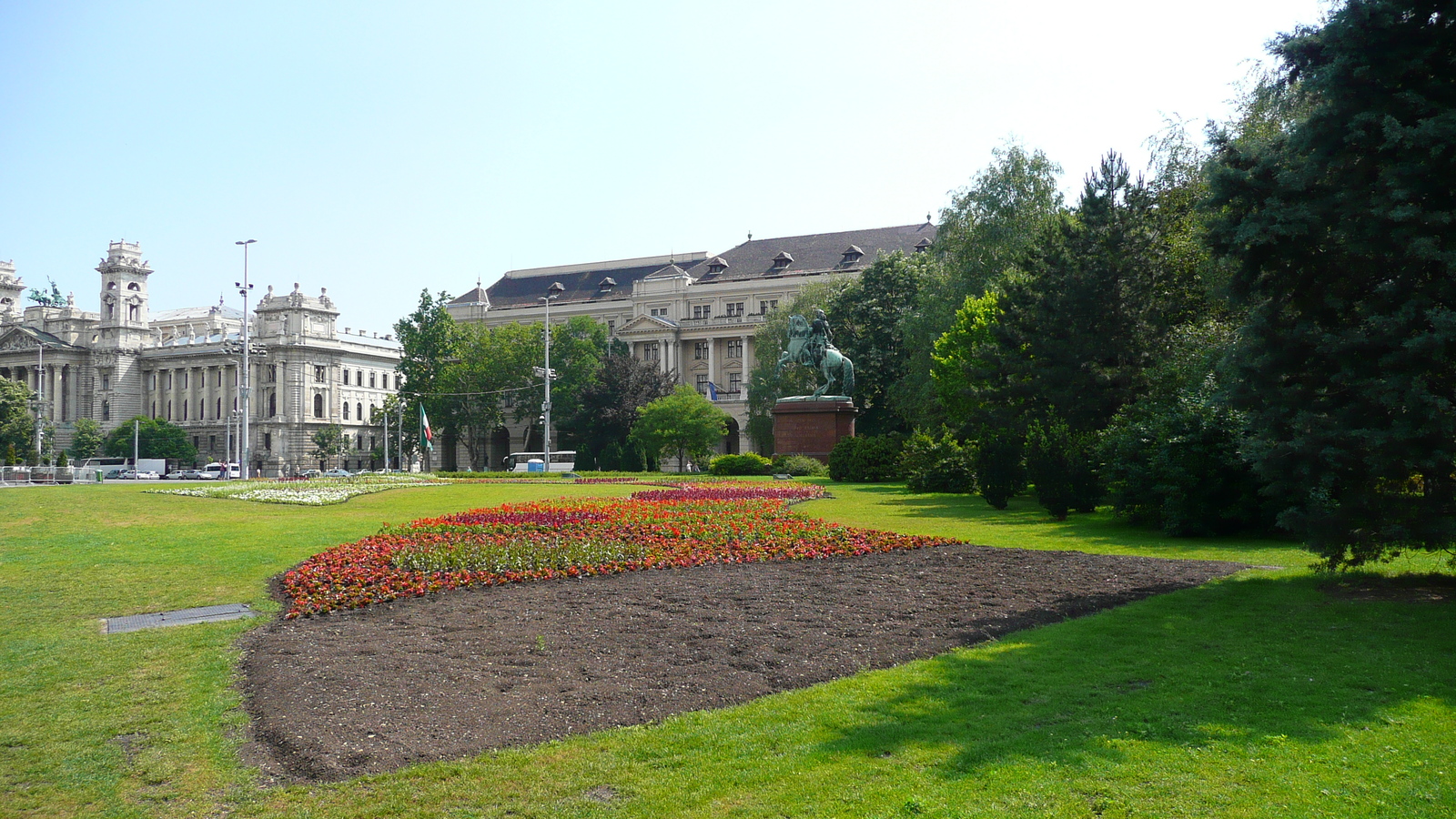 รูปถ่าย ฮังการี(Hungary) บูดาเปสต์(Budapest) อาคารรัฐสภาฮังการี(Budapest Parliament) 2007-06 6