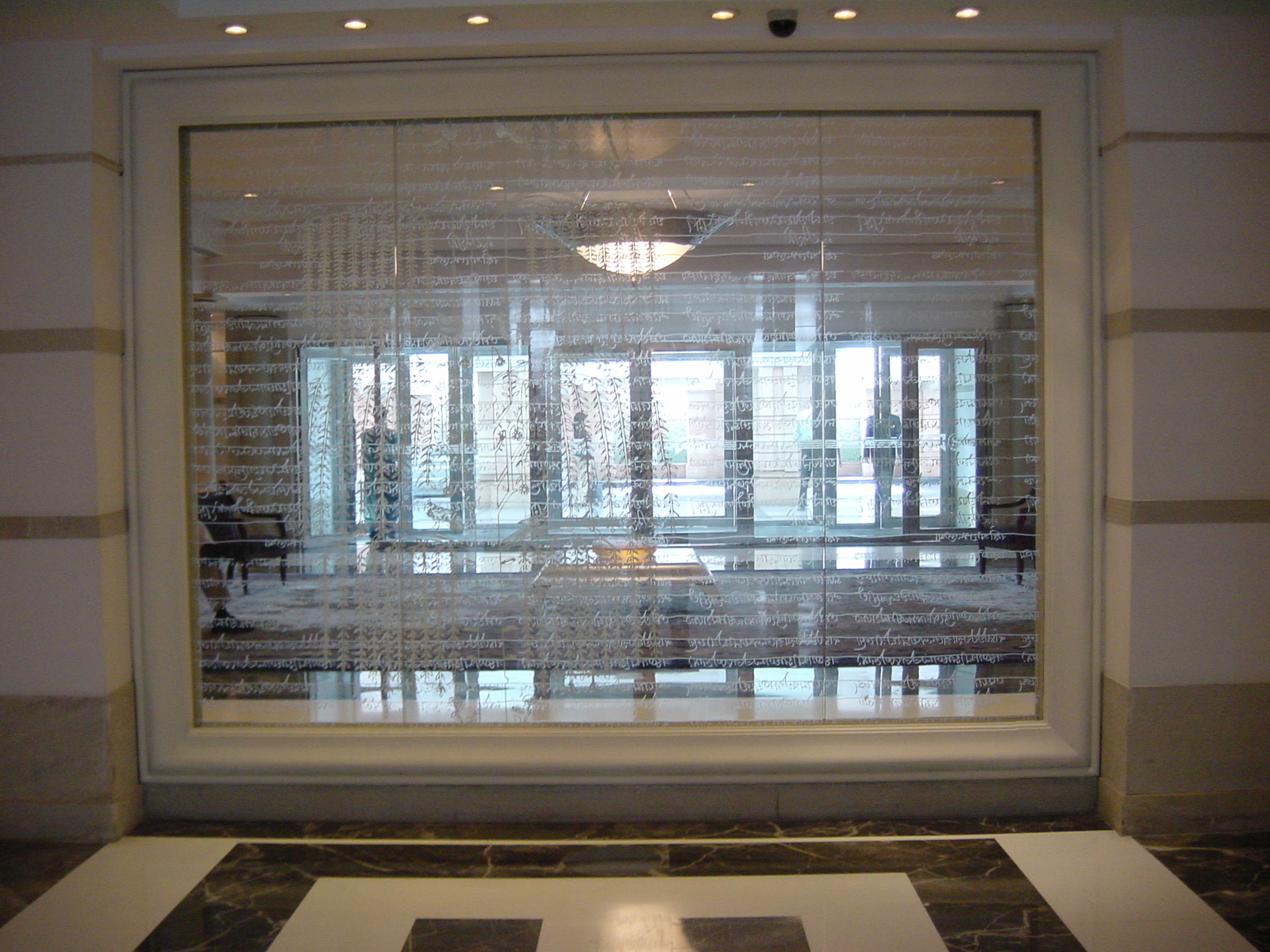 รูปถ่าย อินเดีย(India) มัมไบ(Mumbai) โรงแรมไอทีซี แกรนด์มราฐา(ITC Grand Maratha hotel) 2003-05 27