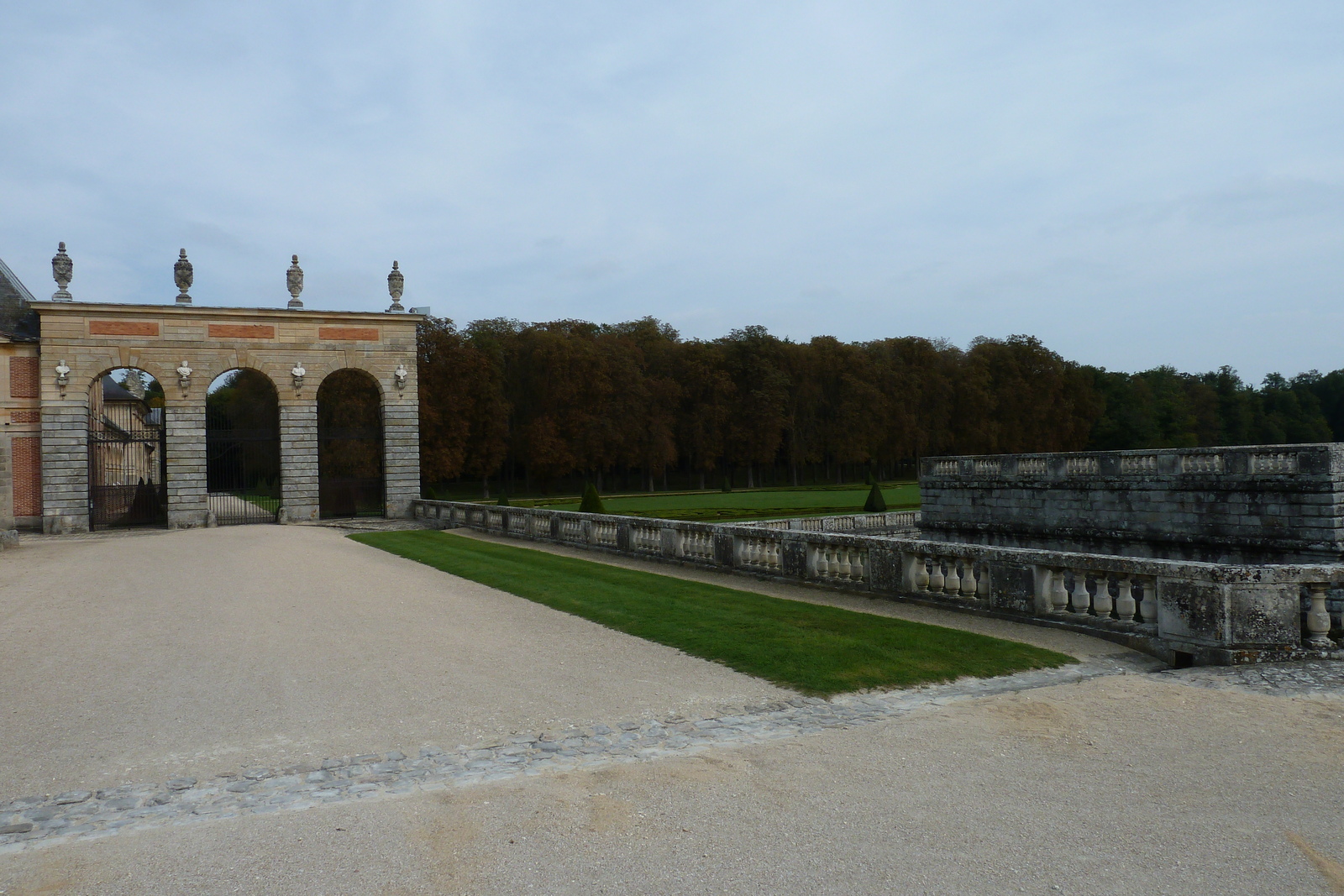 รูปถ่าย ฝรั่งเศส(France) ปราสาทโว-เลอ-วีกงต์(Vaux Le Vicomte Castle) สวนปราสาทโว-เลอ-วีกงต์(Vaux Le Vicomte Gardens) 2010-09 32