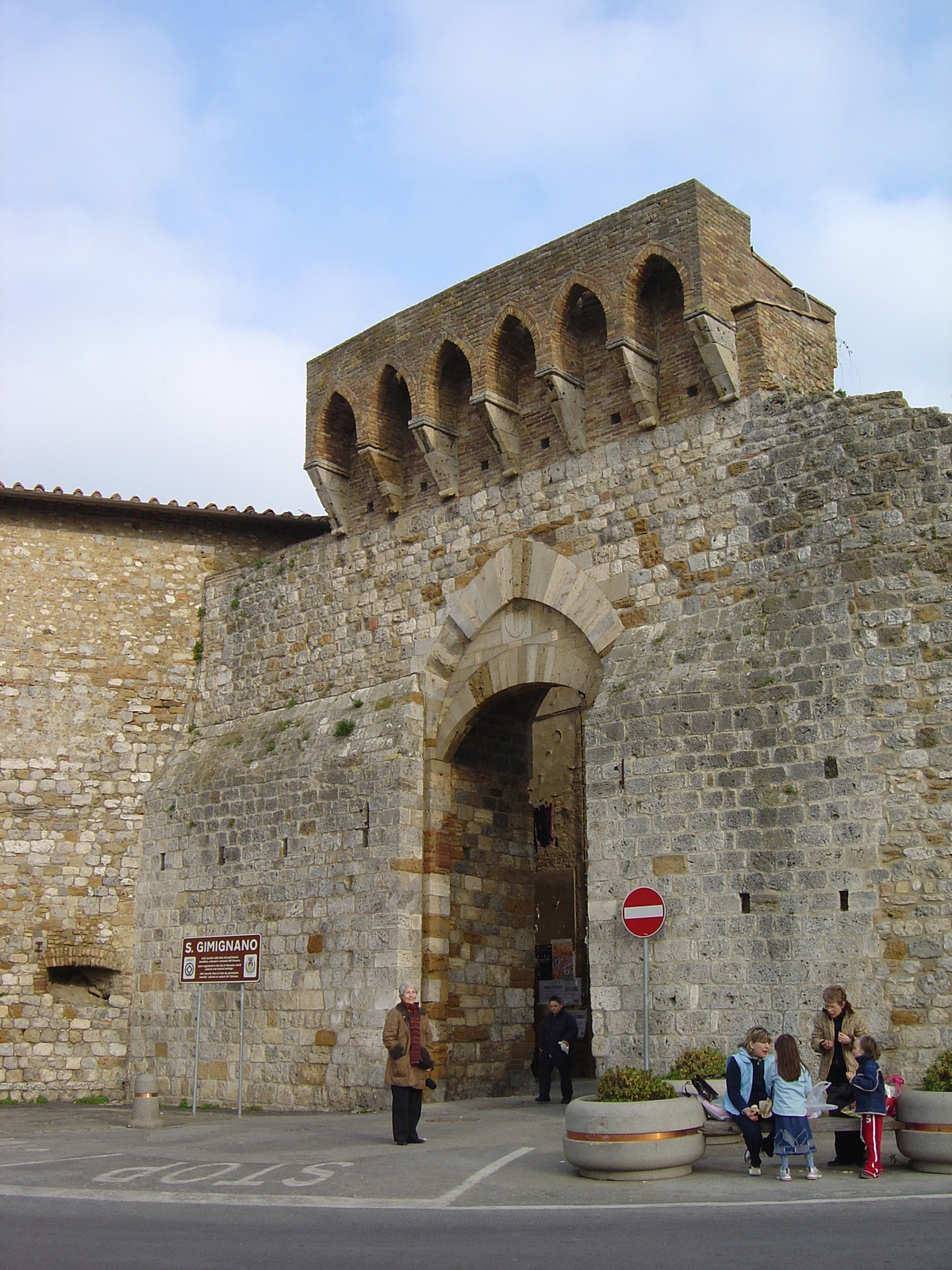 รูปถ่าย อิตาลี(Italy) ซานจีมิญญาโน(San Gimignano) 2004-03 28