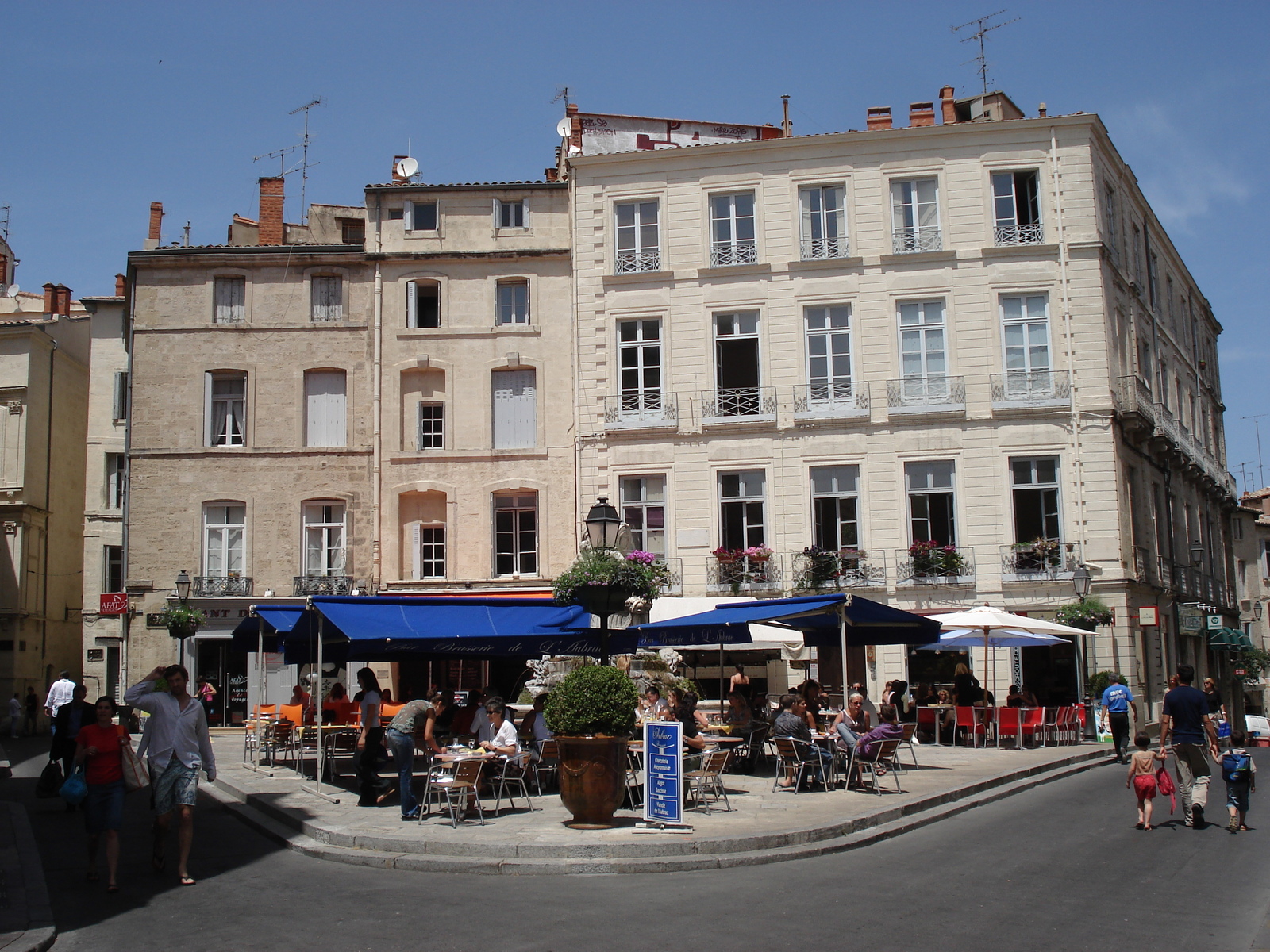 รูปถ่าย ฝรั่งเศส(France) มงเปลลีเยร์(Montpellier) 2006-06 26