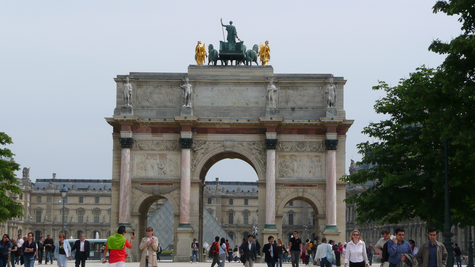 รูปถ่าย ฝรั่งเศส(France) ปารีส(Paris) สวนการูแซลแห่งลูฟวร์(Louvre Carrousel Garden) 2007-05 47