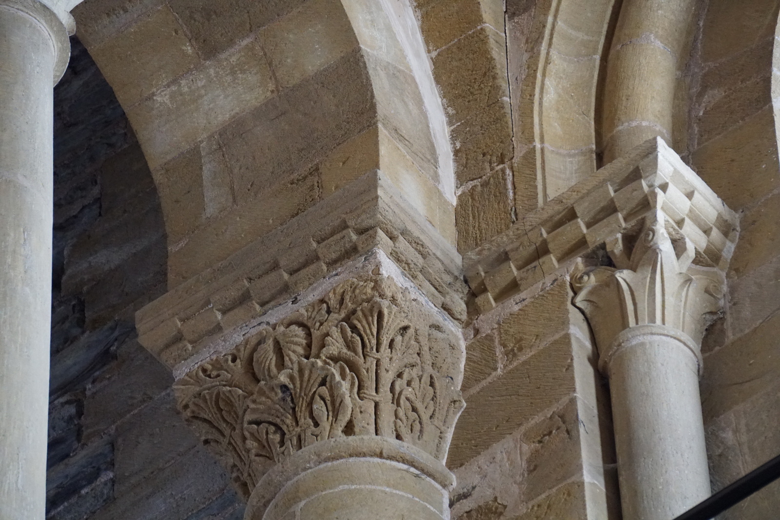 รูปถ่าย ฝรั่งเศส(France) กงก์(Conques) โบสถ์แซ็งต์-ฟัว เดอ กงก์(Abbatiale Sainte-Foy de Conques) 2018-04 94