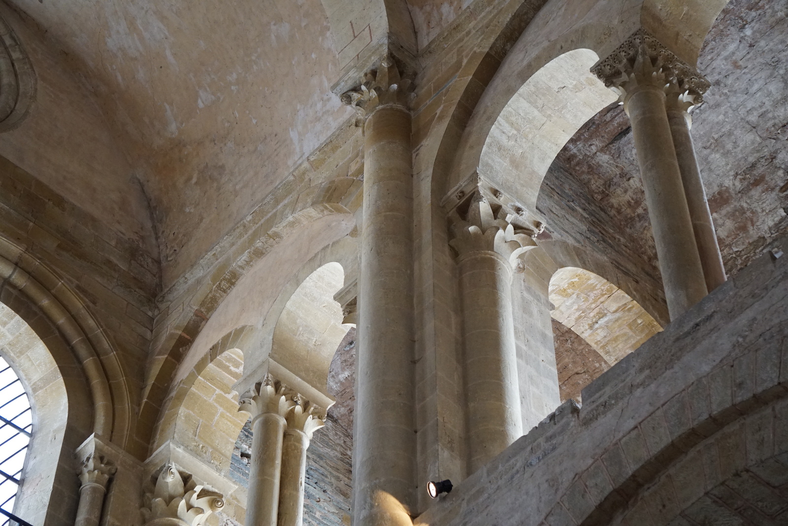 รูปถ่าย ฝรั่งเศส(France) กงก์(Conques) โบสถ์แซ็งต์-ฟัว เดอ กงก์(Abbatiale Sainte-Foy de Conques) 2018-04 86