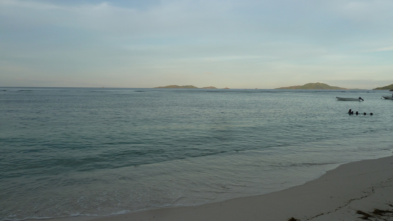 รูปถ่าย เซเชลส์(Seychelles) เกาะปราลิน(Praslin) 2011-10 191