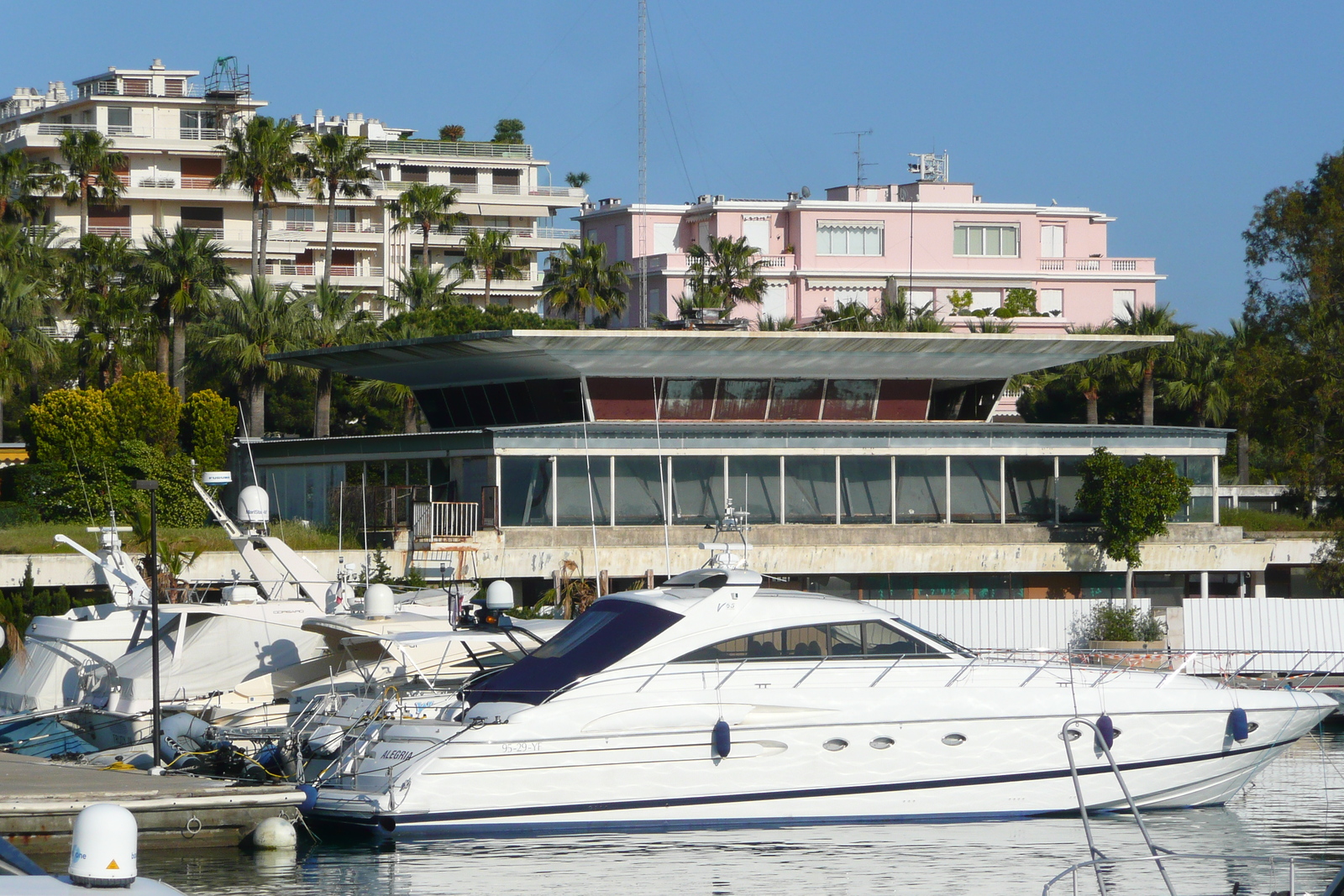 รูปถ่าย ฝรั่งเศส(France) คานส์(Cannes) ท่าเรือปีแยร์ก็องโต(Port Pierre Canto) 2008-05 19
