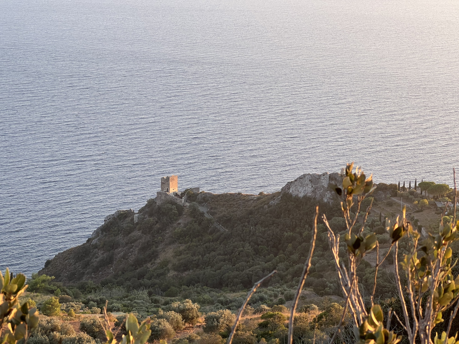 รูปถ่าย อิตาลี(Italy) มอนเตอาร์เจนตาริโอ(Monte Argentario) 2021-09 15