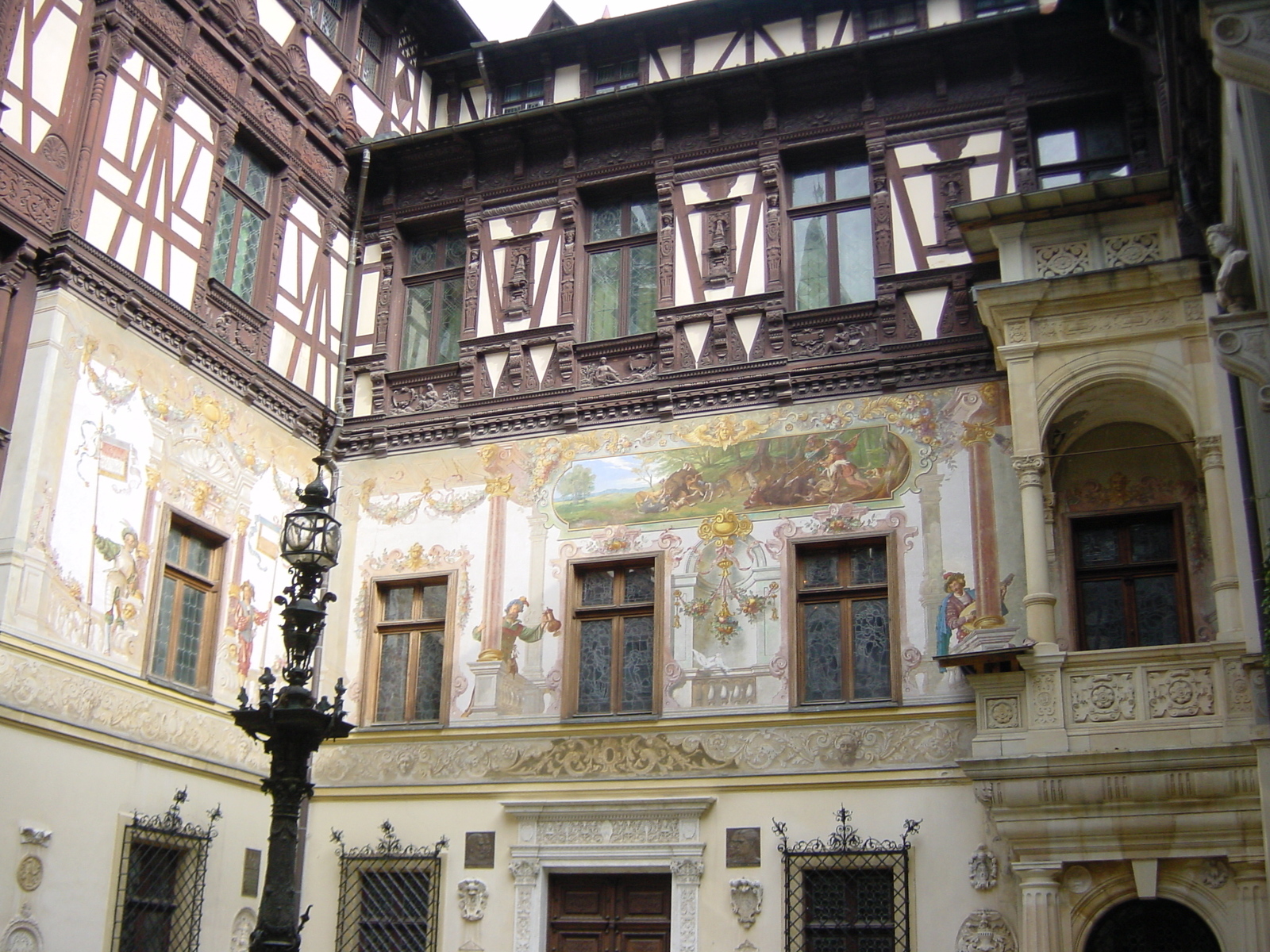รูปถ่าย โรมาเนีย(Romania) สินายา(Sinaia) 2003-10 70