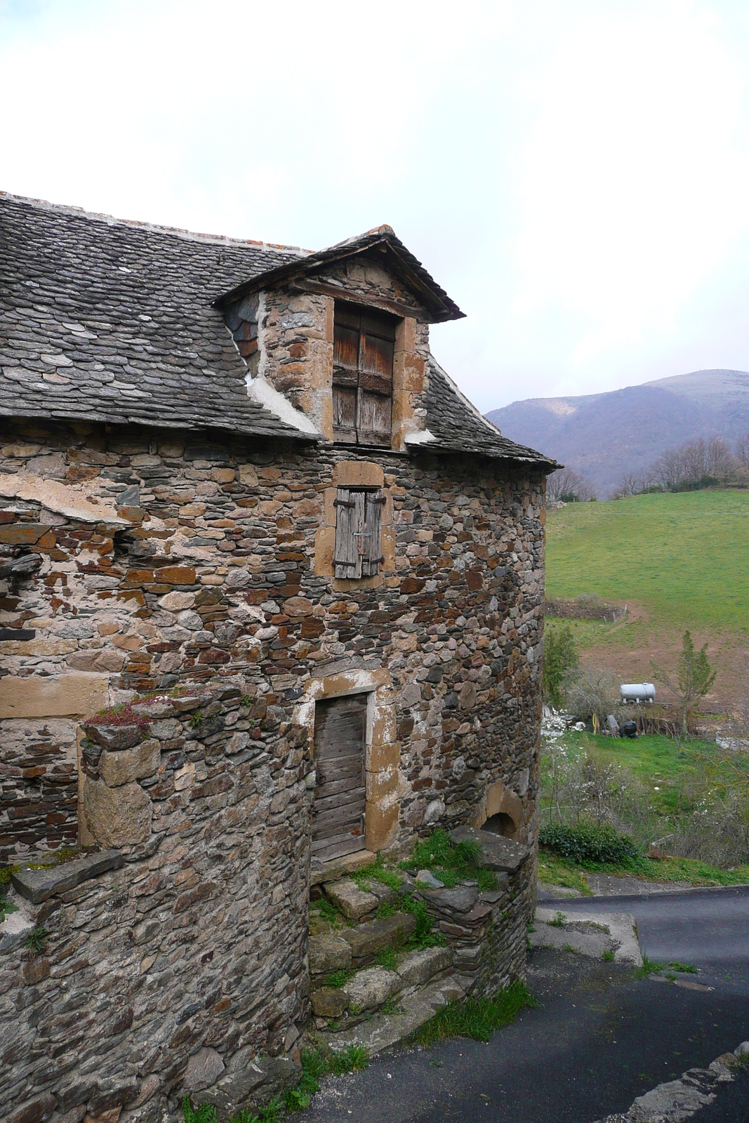รูปถ่าย ฝรั่งเศส(France) โกกูแรส(Cocures) 2008-04 15