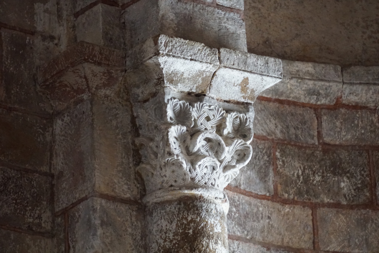 รูปถ่าย ฝรั่งเศส(France) กงก์(Conques) โบสถ์แซ็งต์-ฟัว เดอ กงก์(Abbatiale Sainte-Foy de Conques) 2018-04 8