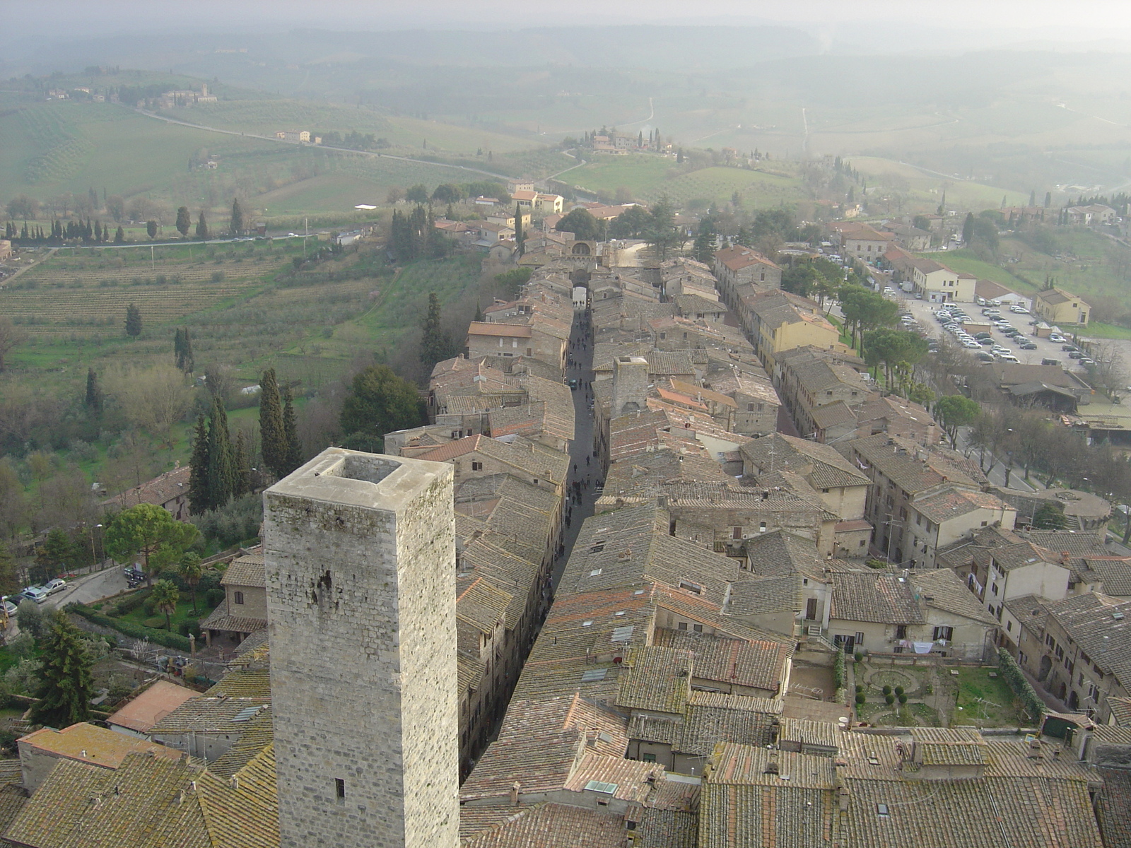รูปถ่าย อิตาลี(Italy) ซานจีมิญญาโน(San Gimignano) 2004-03 0