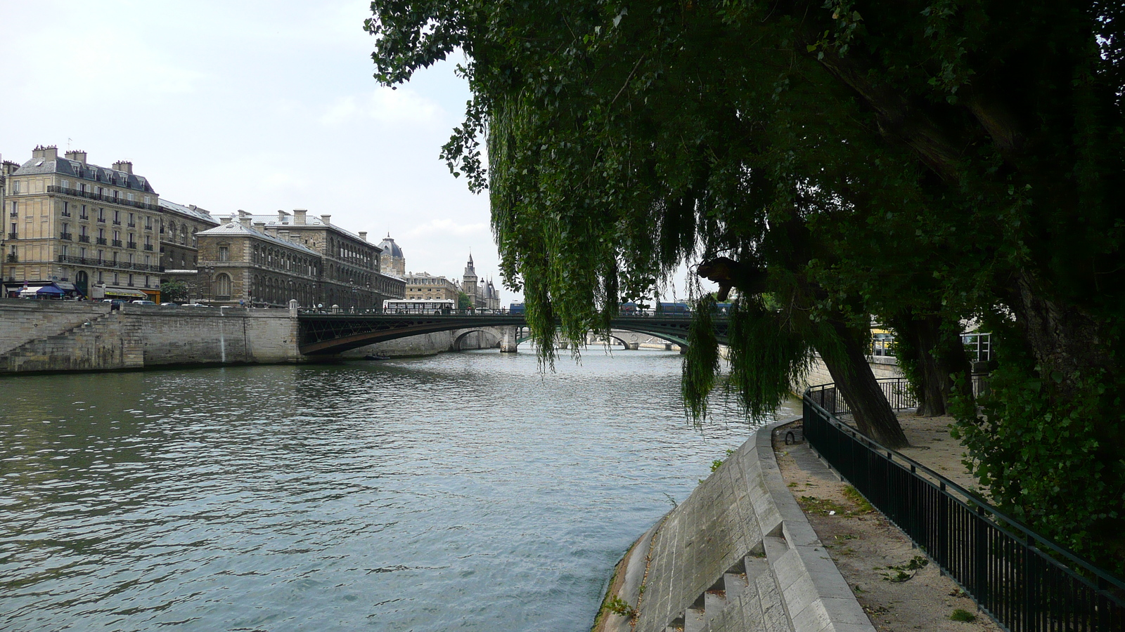 รูปถ่าย ฝรั่งเศส(France) ปารีส(Paris) แม่น้ำแซน(Seine river) 2007-06 104