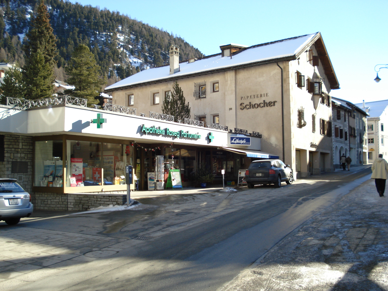 รูปถ่าย สวิสเซอร์แลนด์(Switzerland) ปองเทรซีน่า(Pontresina) 2007-01 5