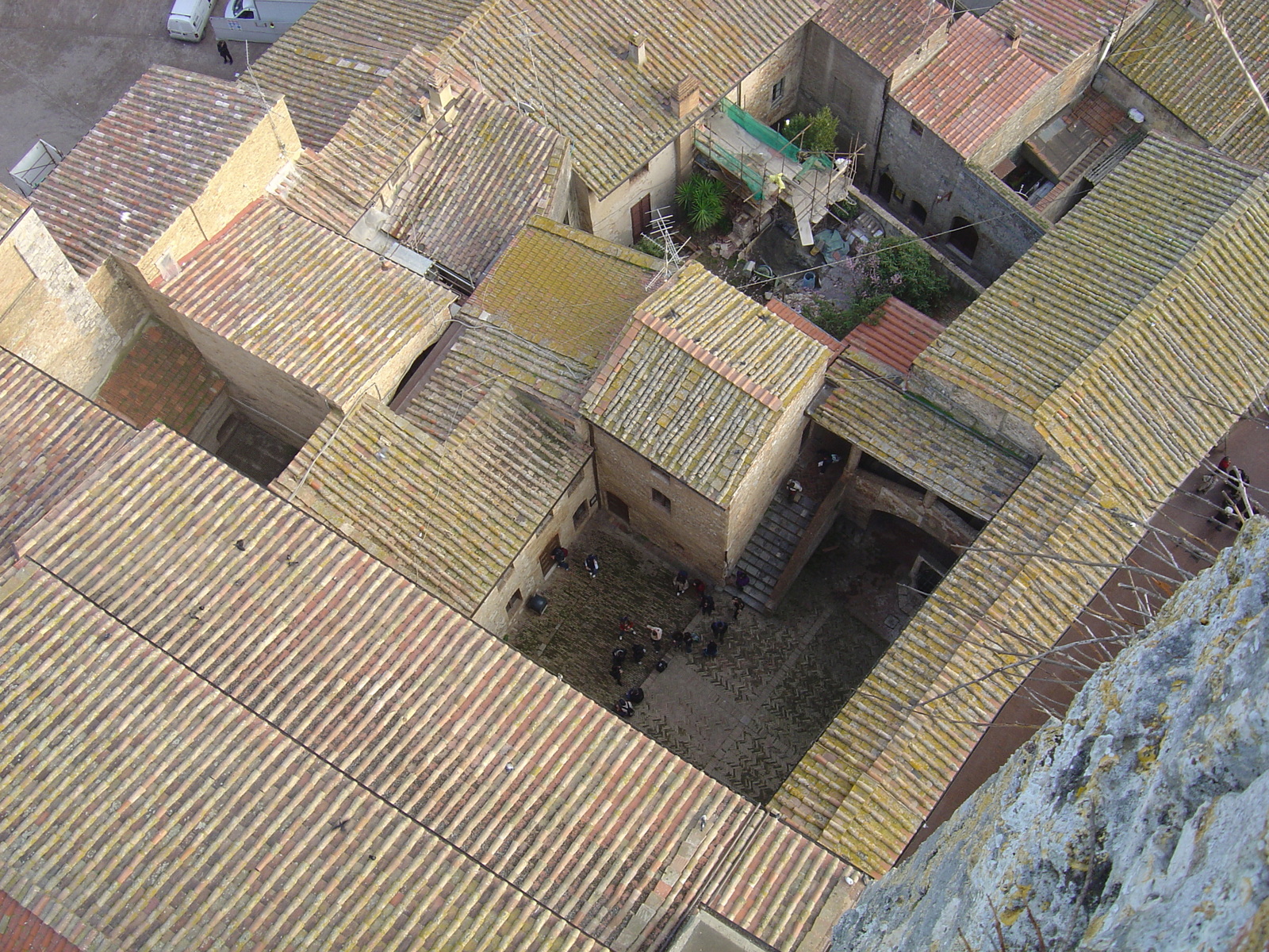 รูปถ่าย อิตาลี(Italy) ซานจีมิญญาโน(San Gimignano) 2004-03 2